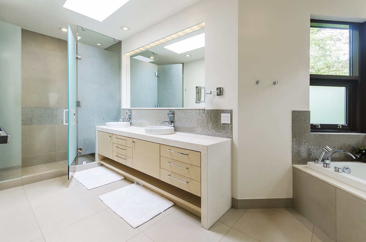 Listing image of 2998 ROSEBERY AVENUE