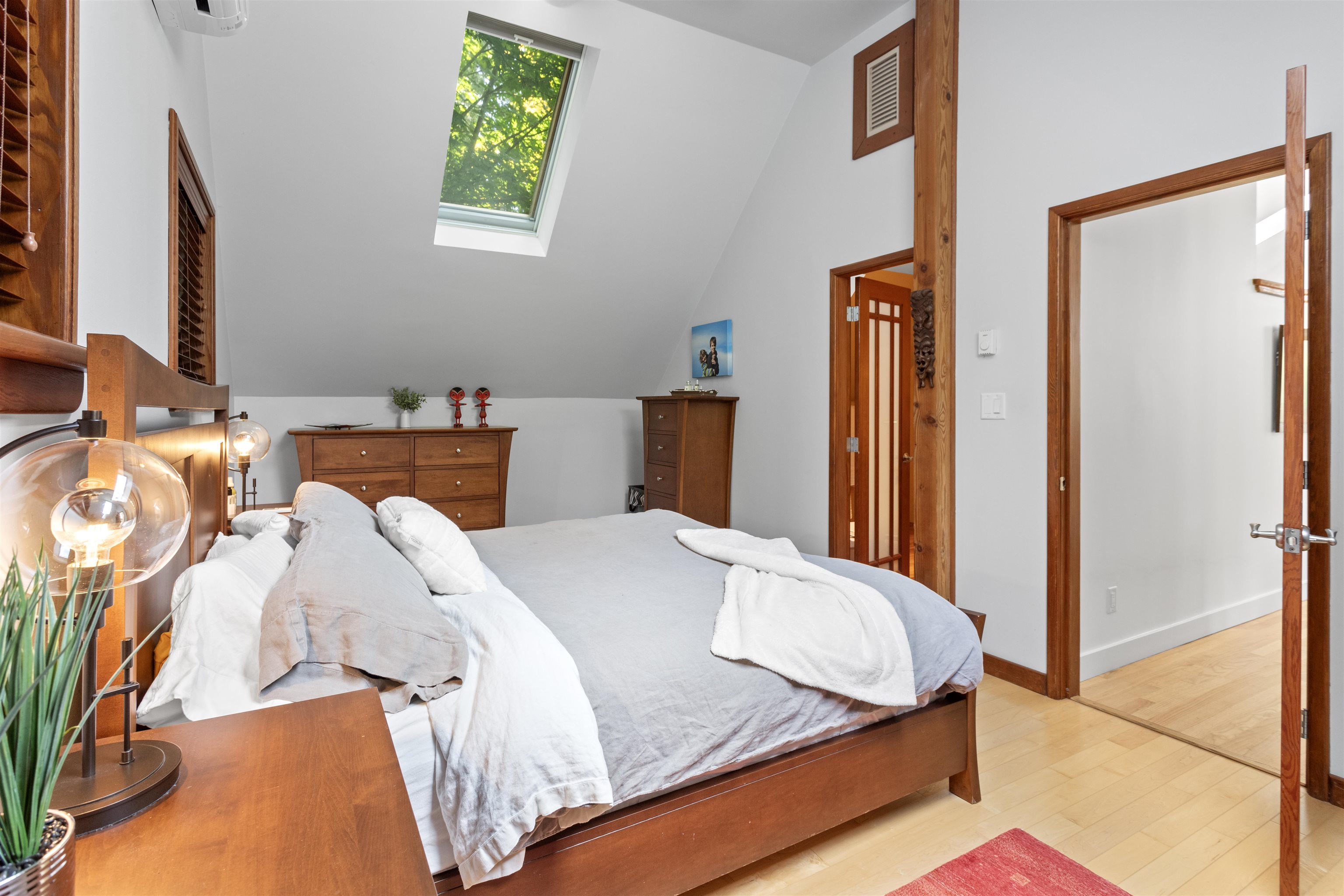 Listing image of 5410 KEITH ROAD