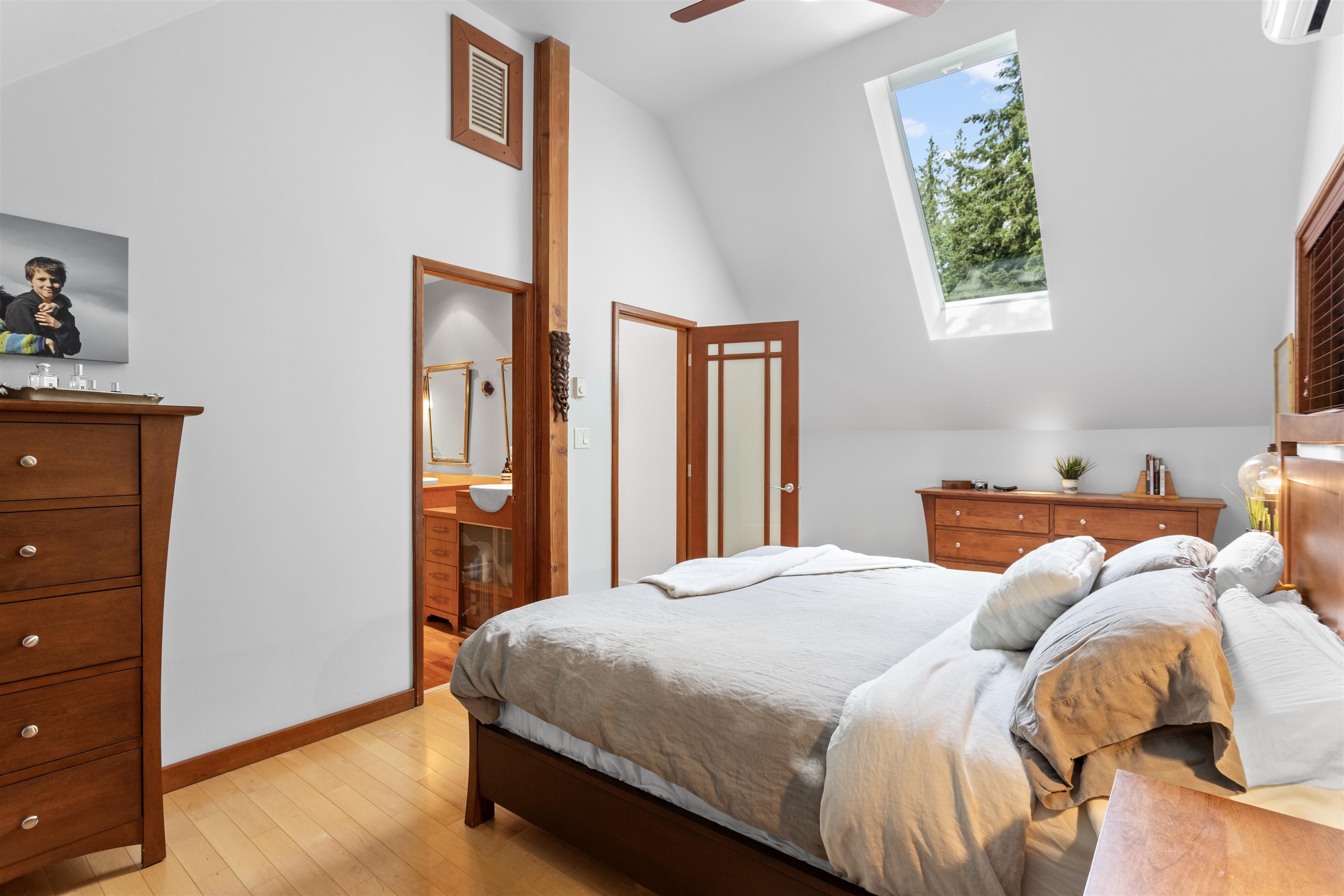 Listing image of 5410 KEITH ROAD