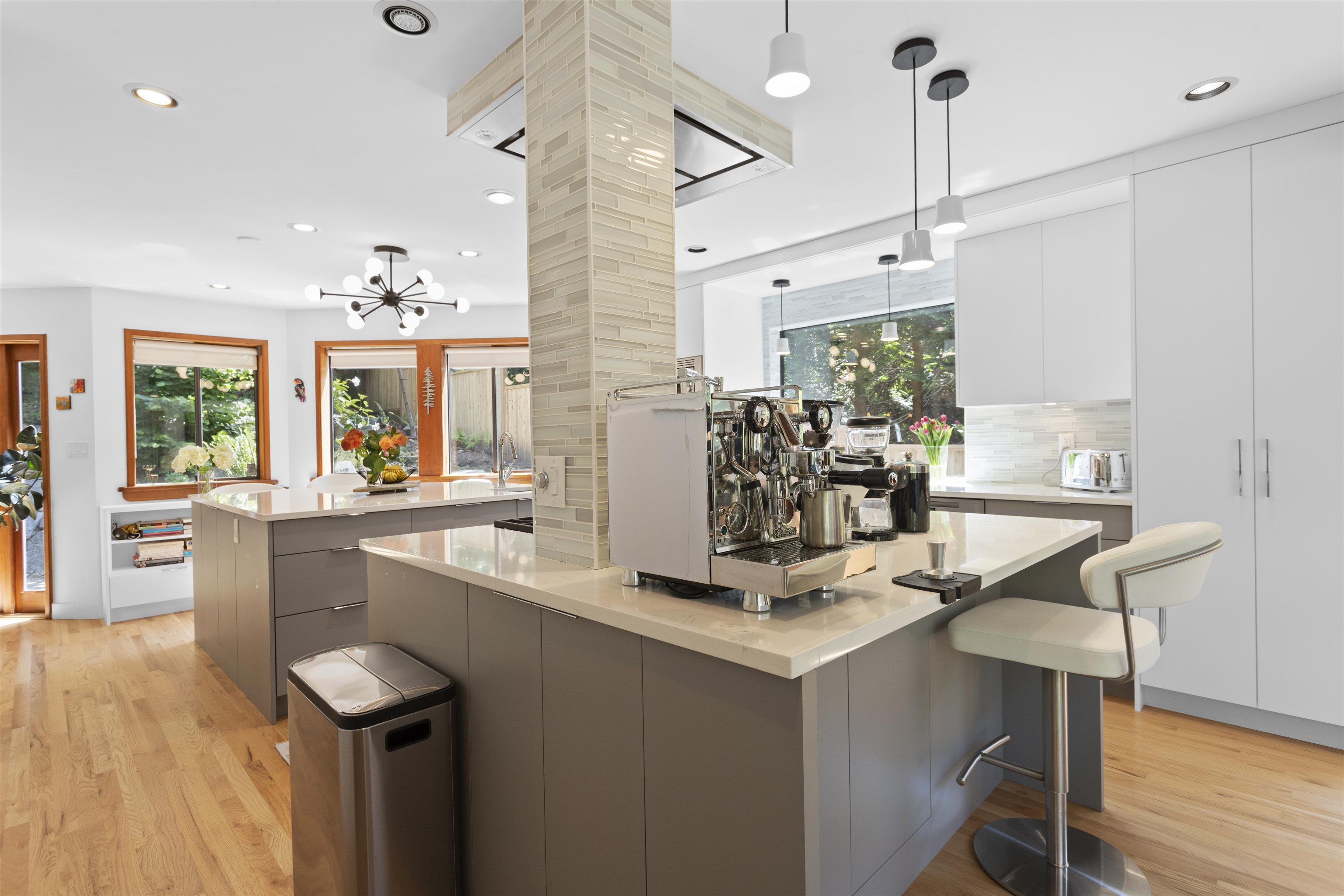 Listing image of 5410 KEITH ROAD