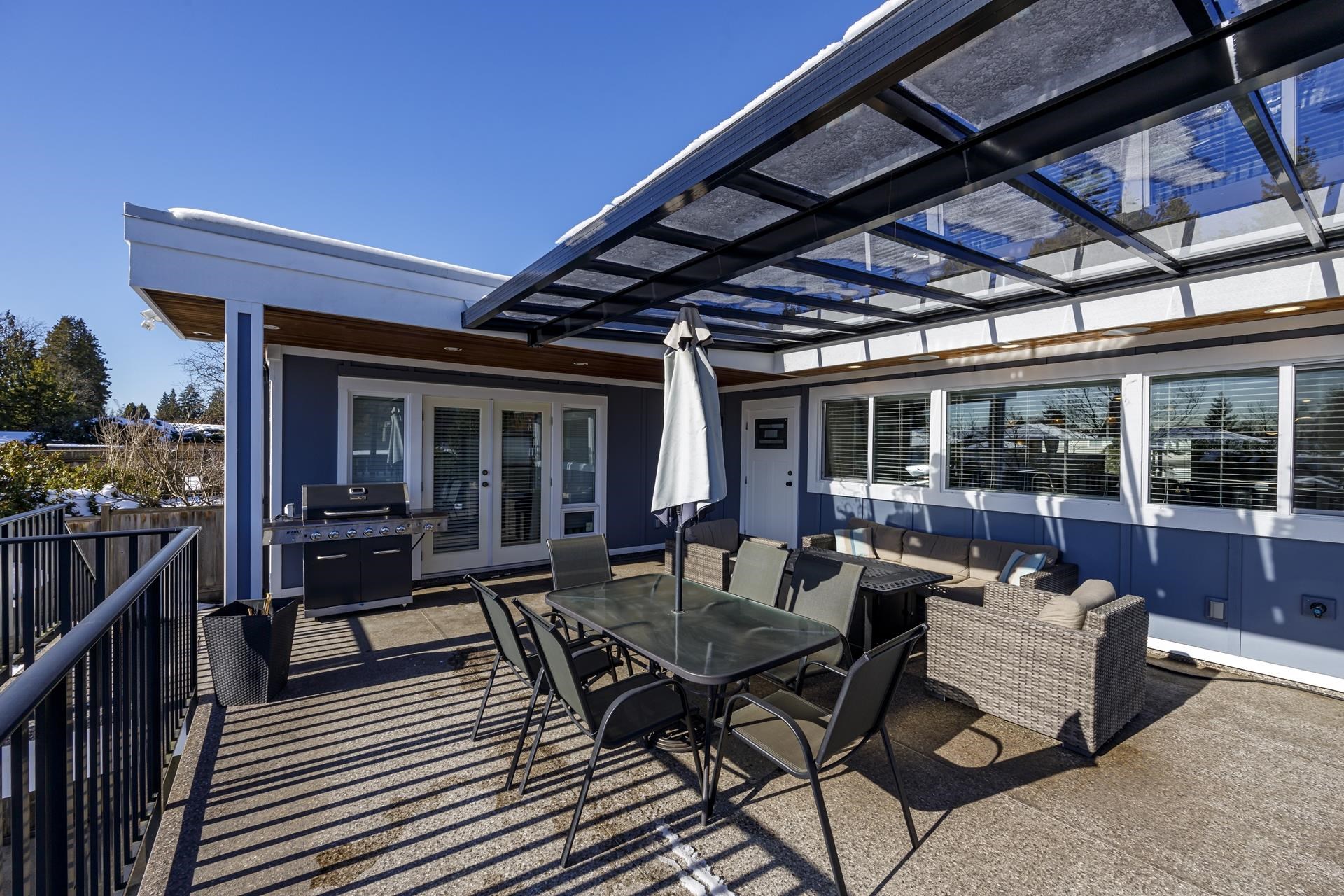 Listing image of 887 E 17TH STREET