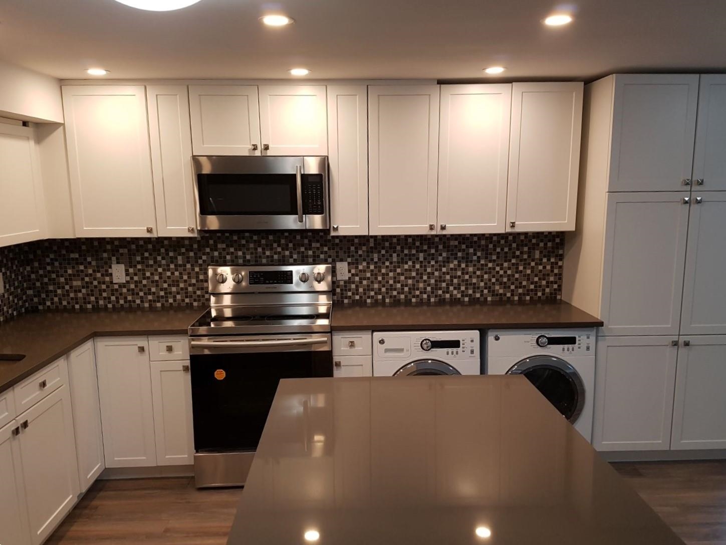 Listing image of 887 E 17TH STREET
