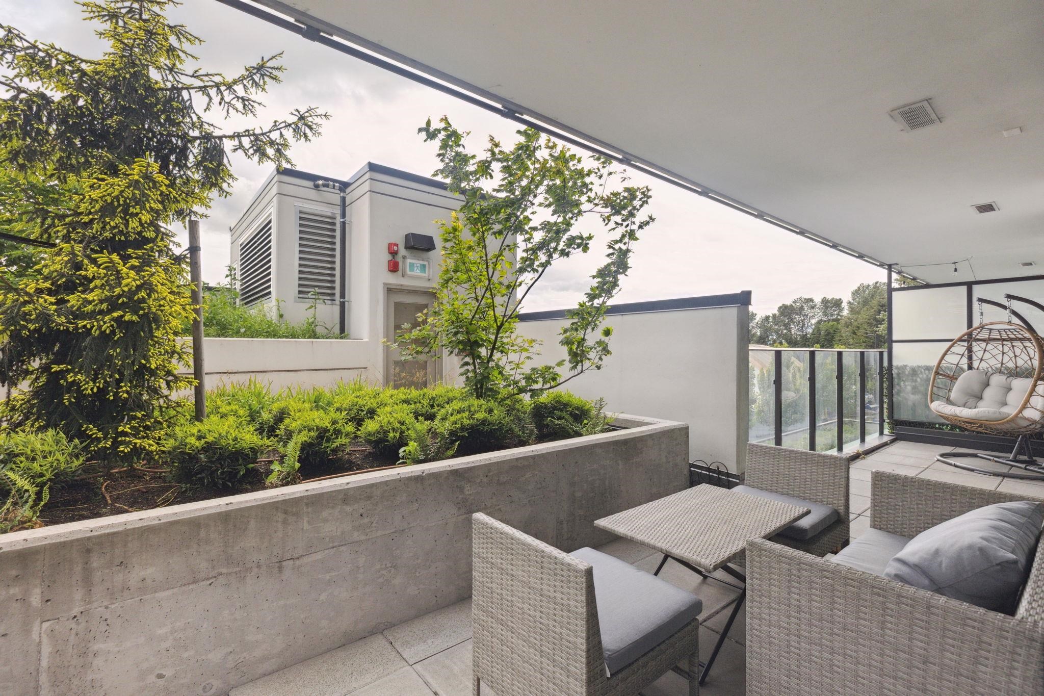 Listing image of 303 1401 HUNTER STREET