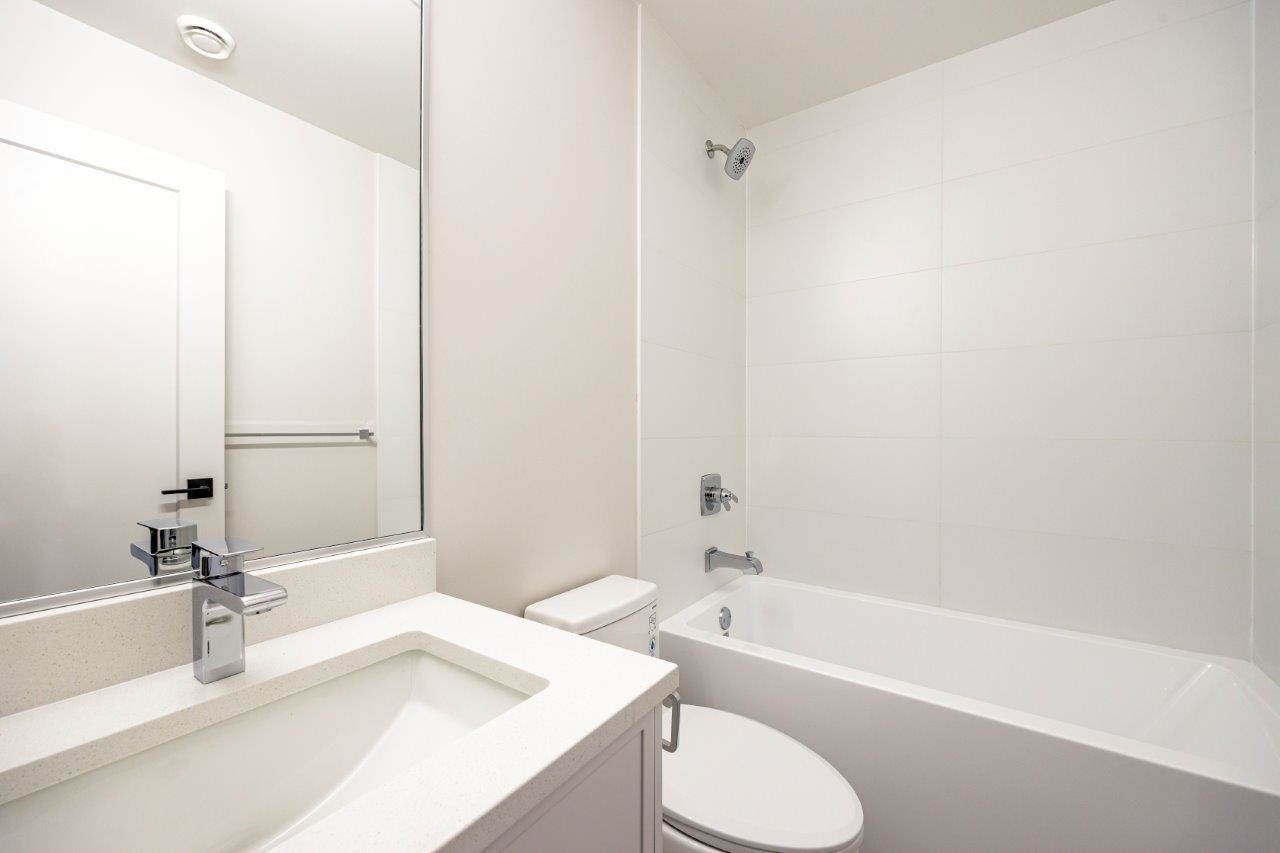 Listing image of 342 E 17TH STREET