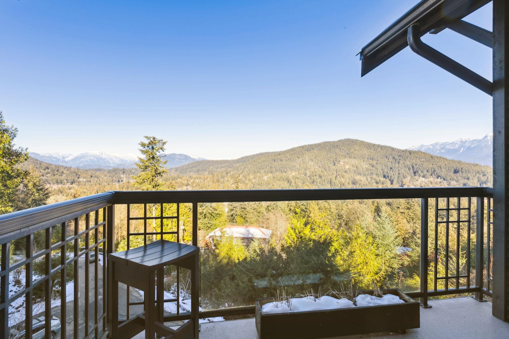 Listing image of 555 ROOCROFT LANE