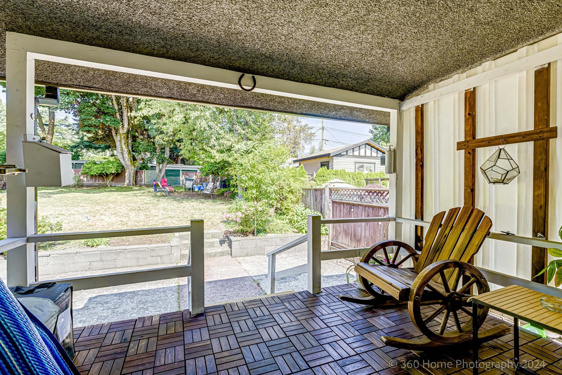 Listing image of 962 WHITCHURCH STREET