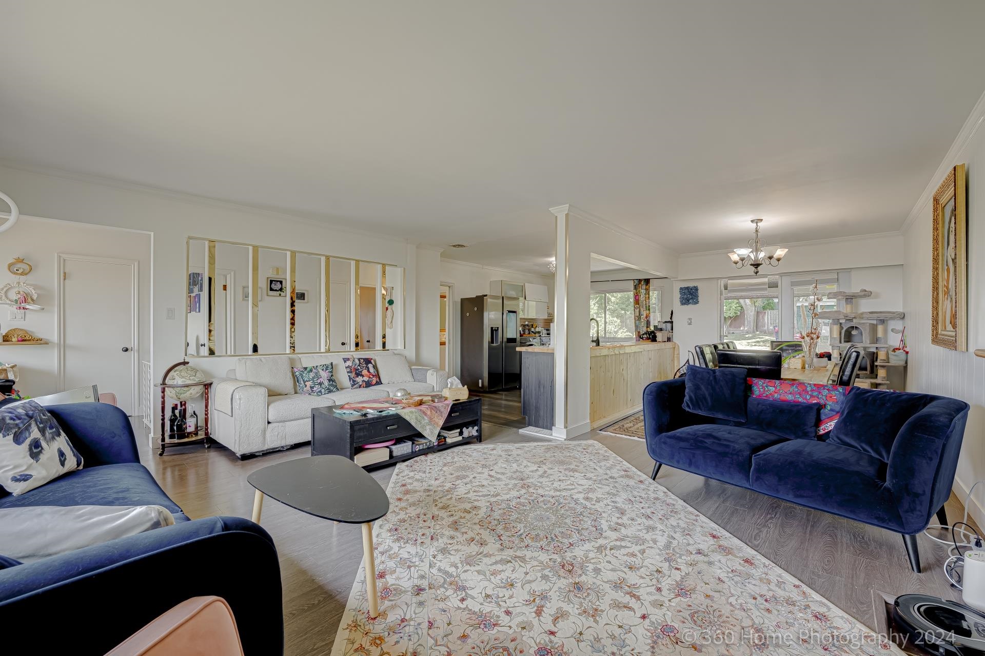 Listing image of 962 WHITCHURCH STREET