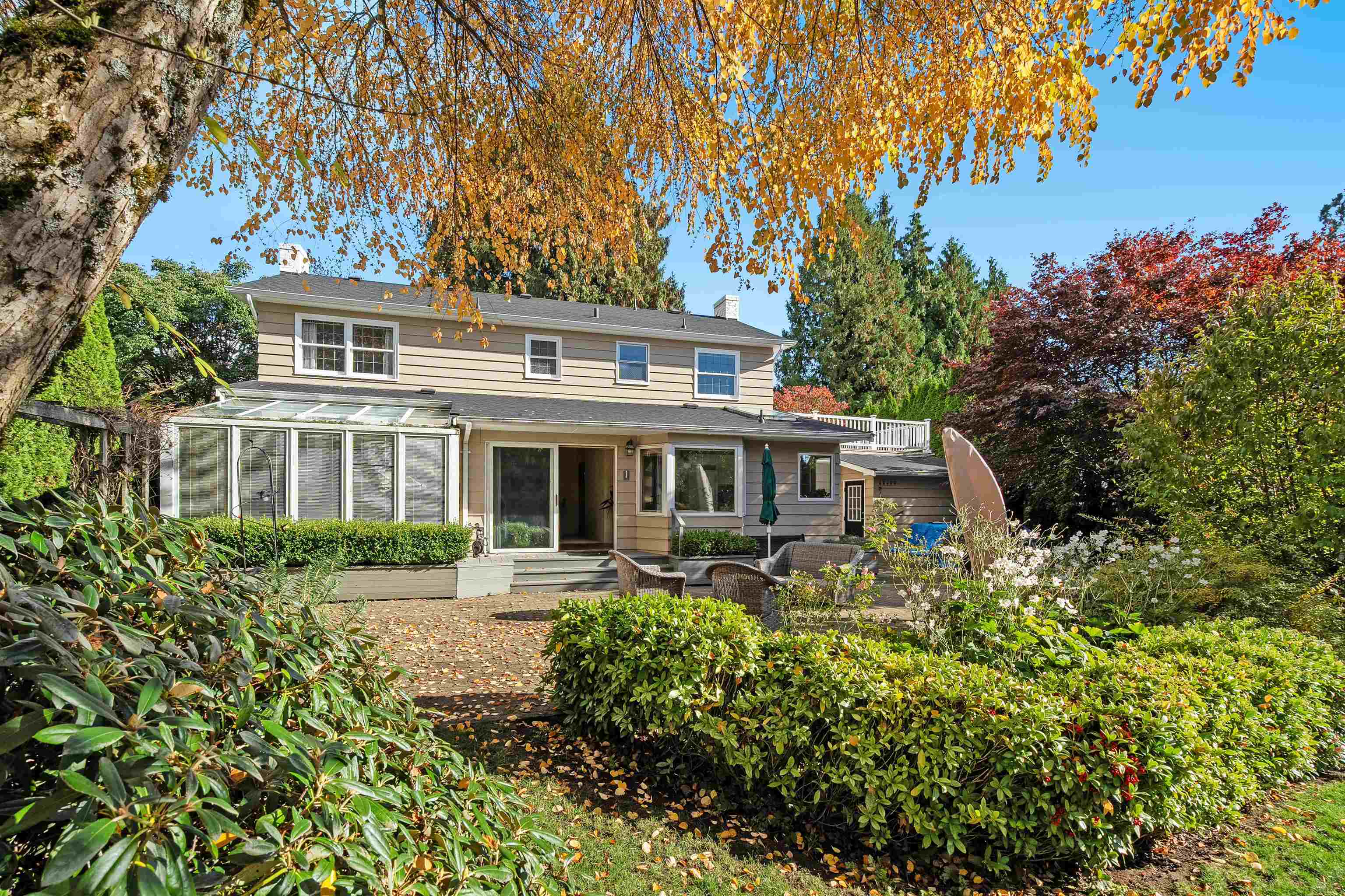 Listing image of 1815 ST. DENIS ROAD