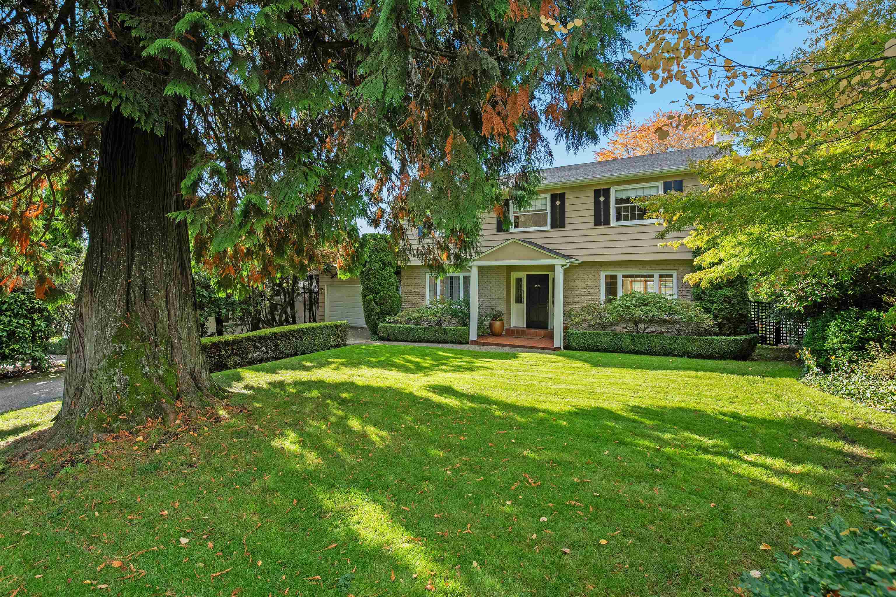 Listing image of 1815 ST. DENIS ROAD