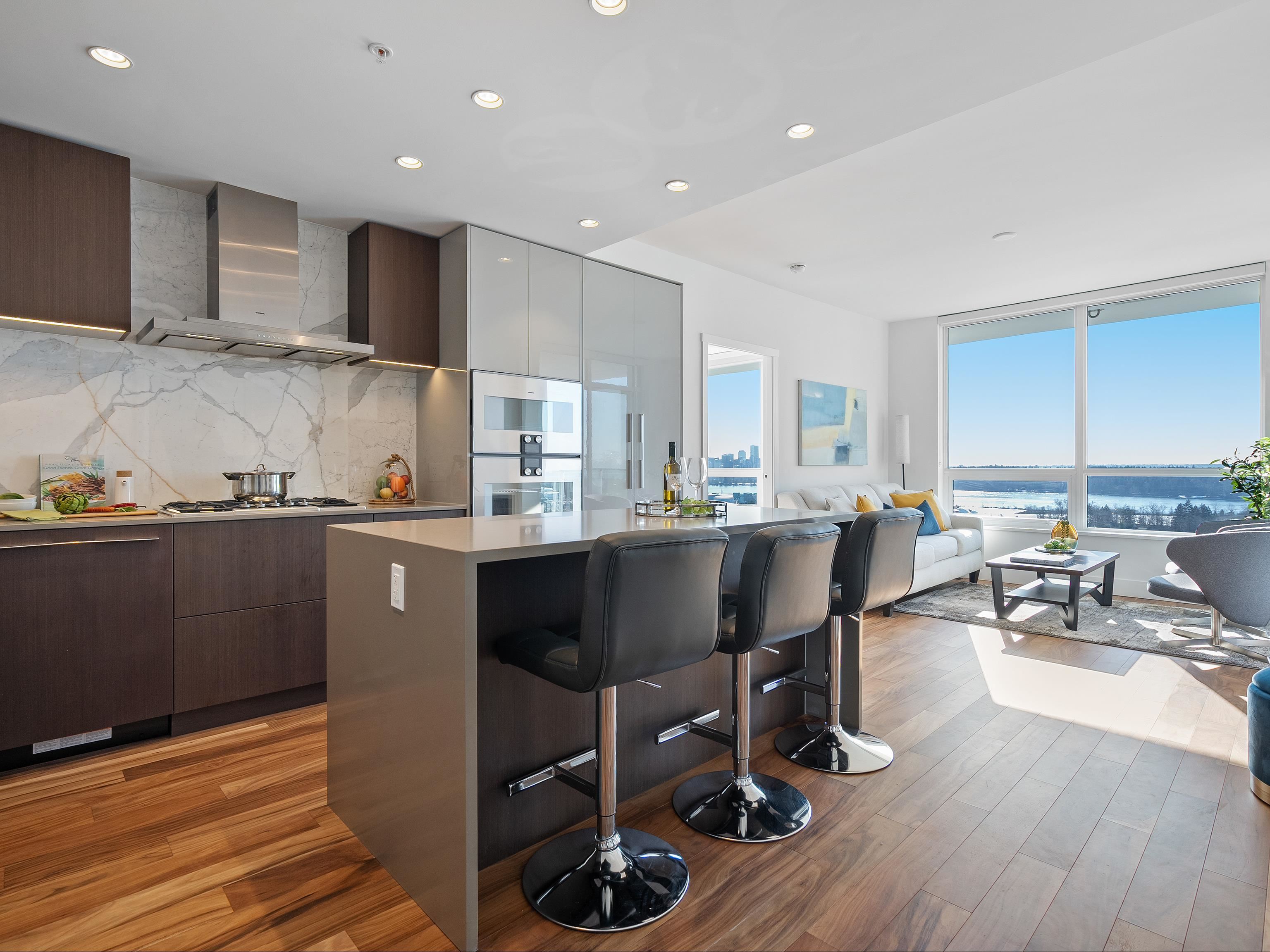 Listing image of 2004 1632 LIONS GATE LANE