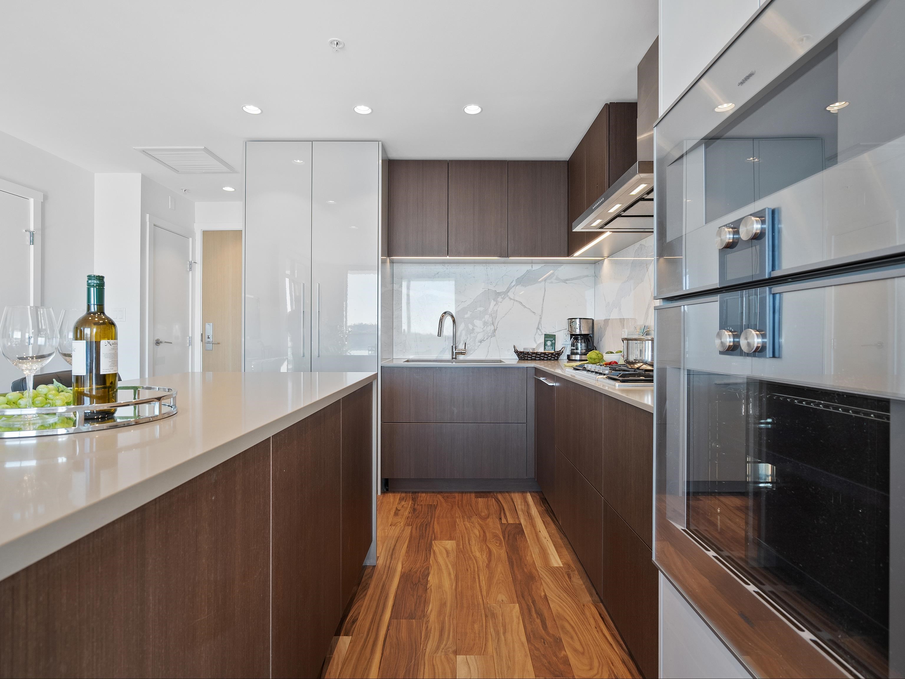 Listing image of 2004 1632 LIONS GATE LANE