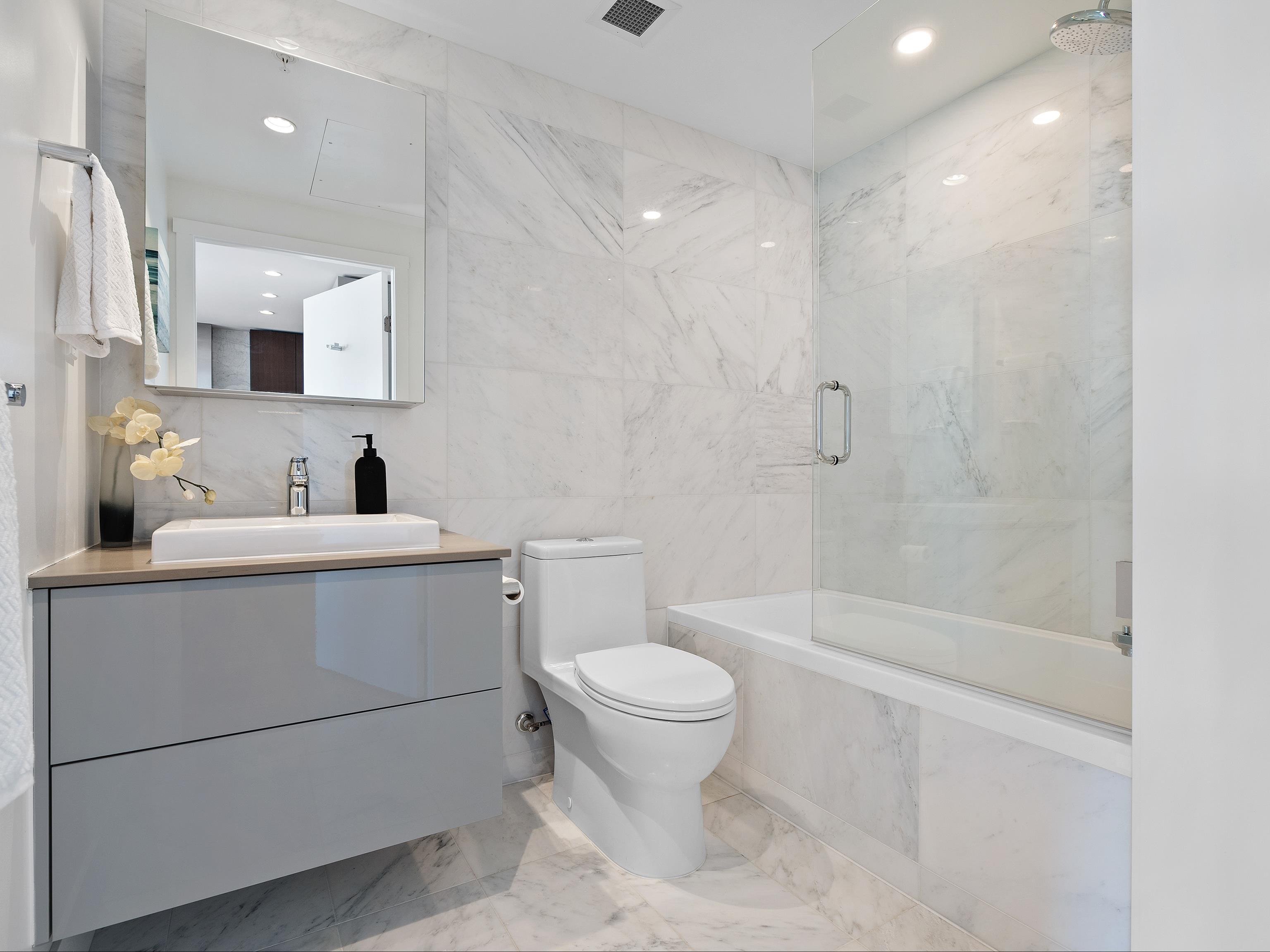 Listing image of 2004 1632 LIONS GATE LANE