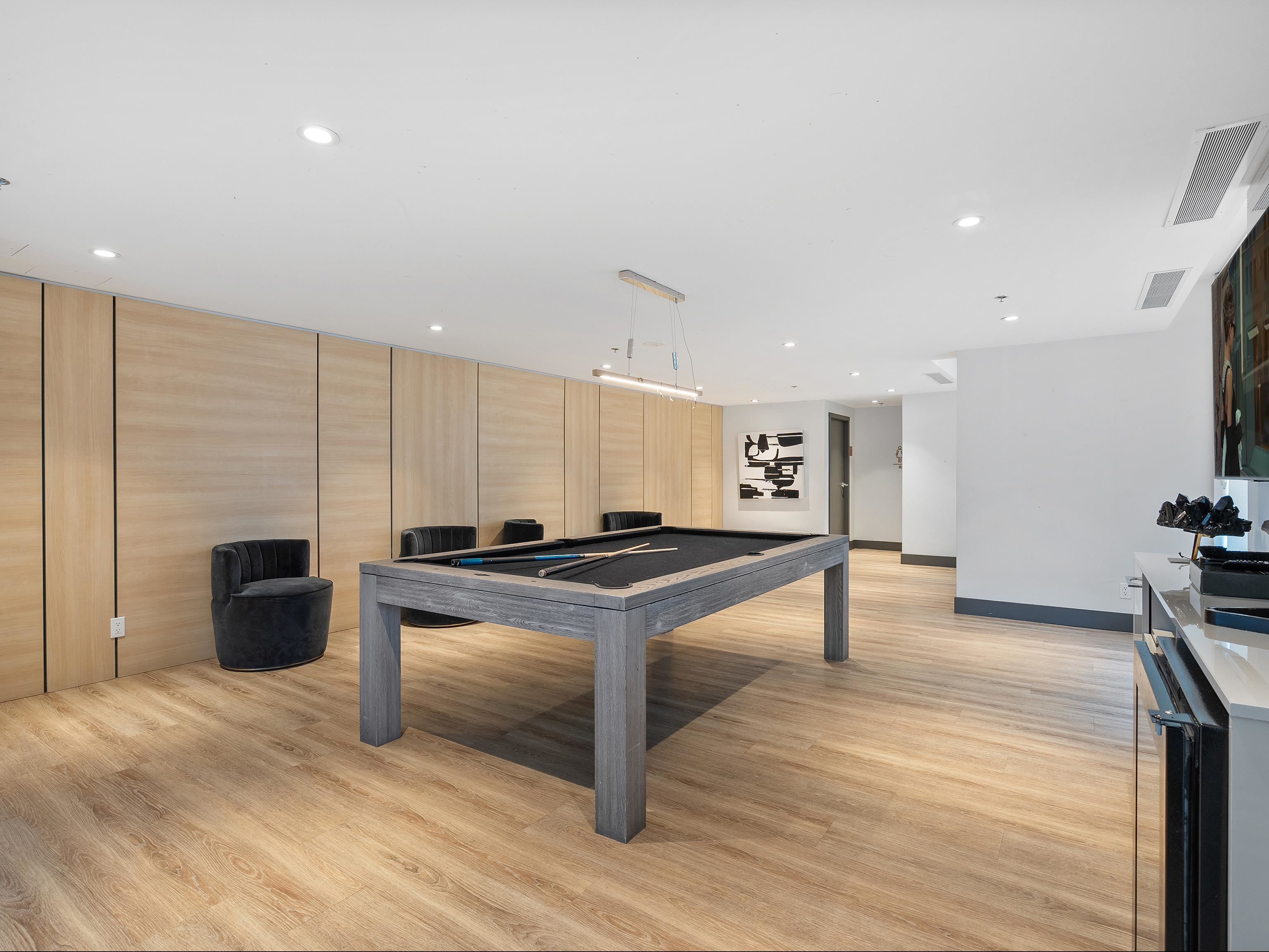 Listing image of 2004 1632 LIONS GATE LANE