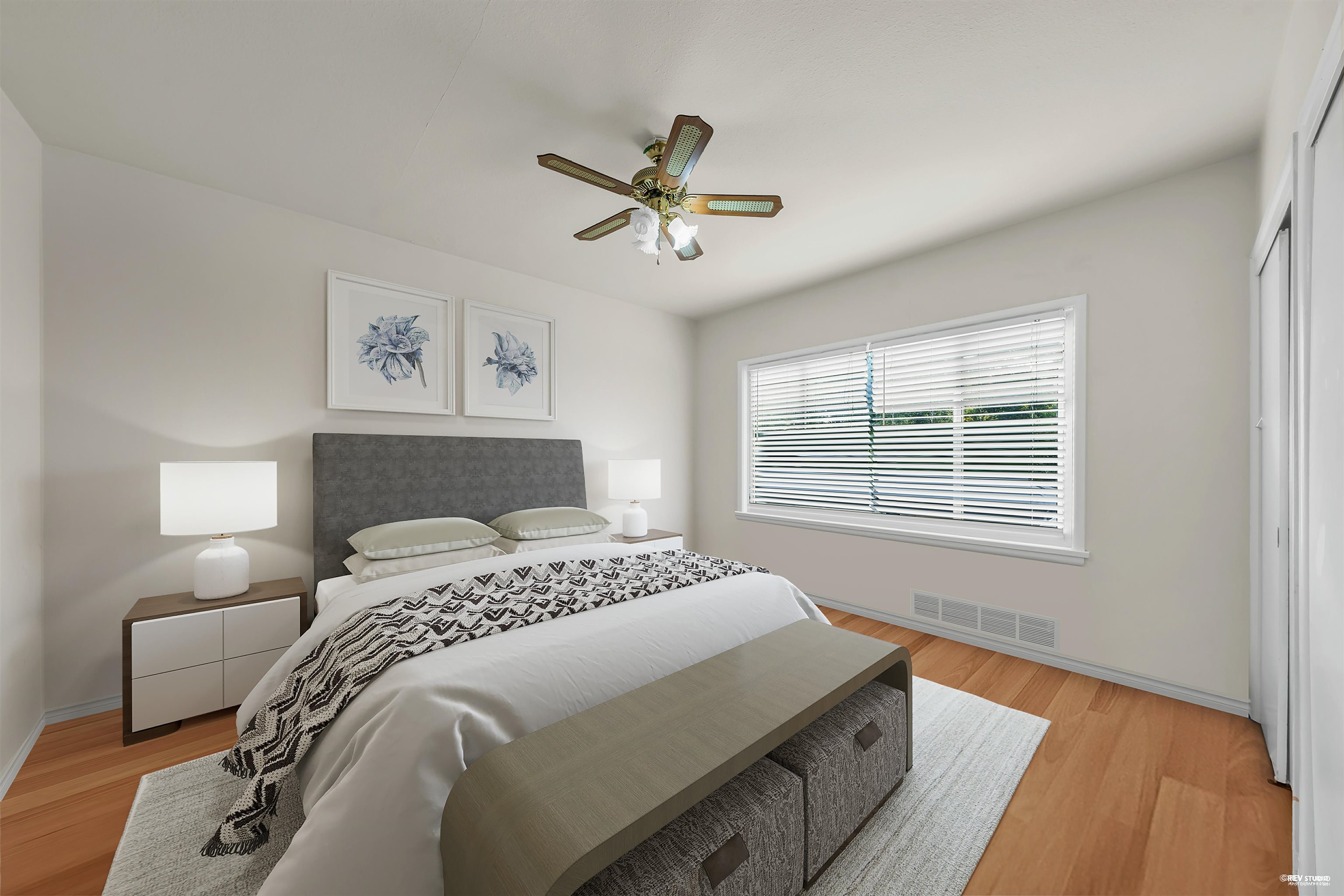 Listing image of 1075 RUTHINA AVENUE