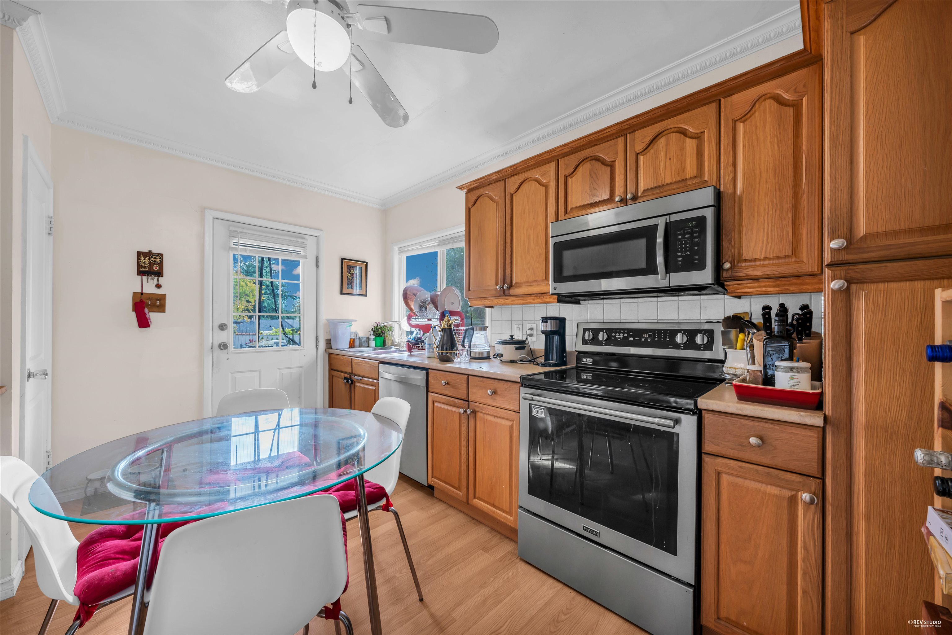 Listing image of 1075 RUTHINA AVENUE