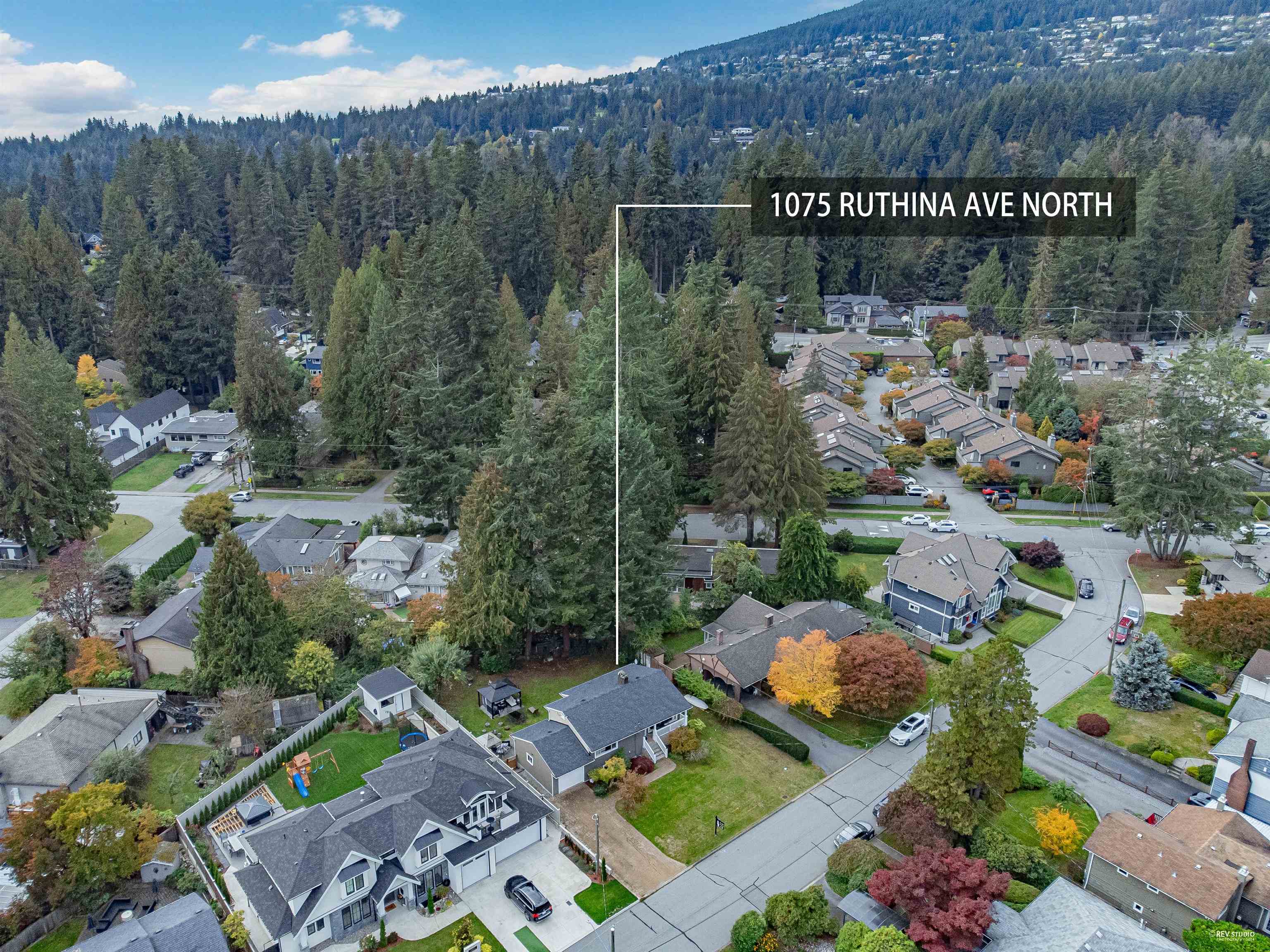 Listing image of 1075 RUTHINA AVENUE