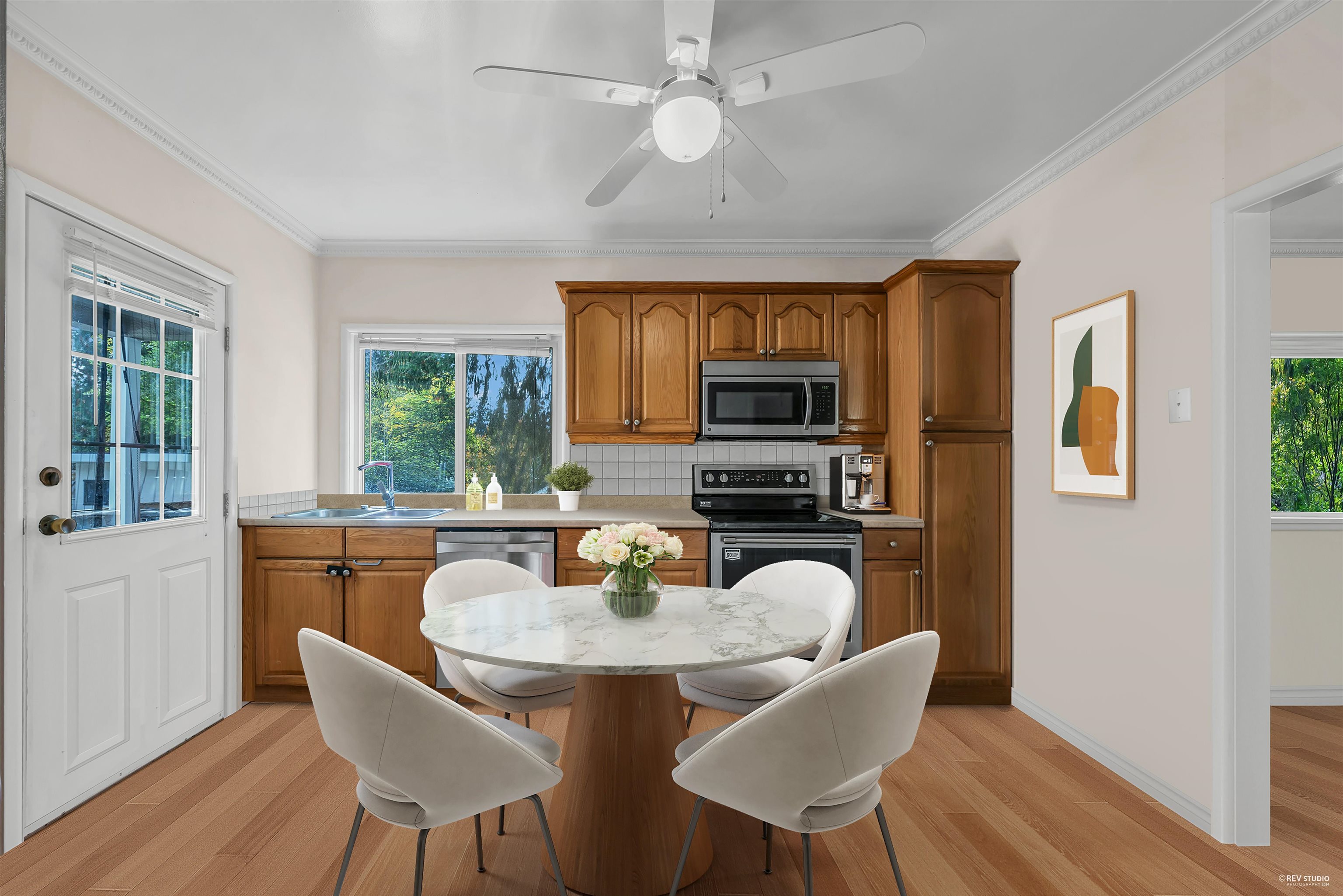 Listing image of 1075 RUTHINA AVENUE