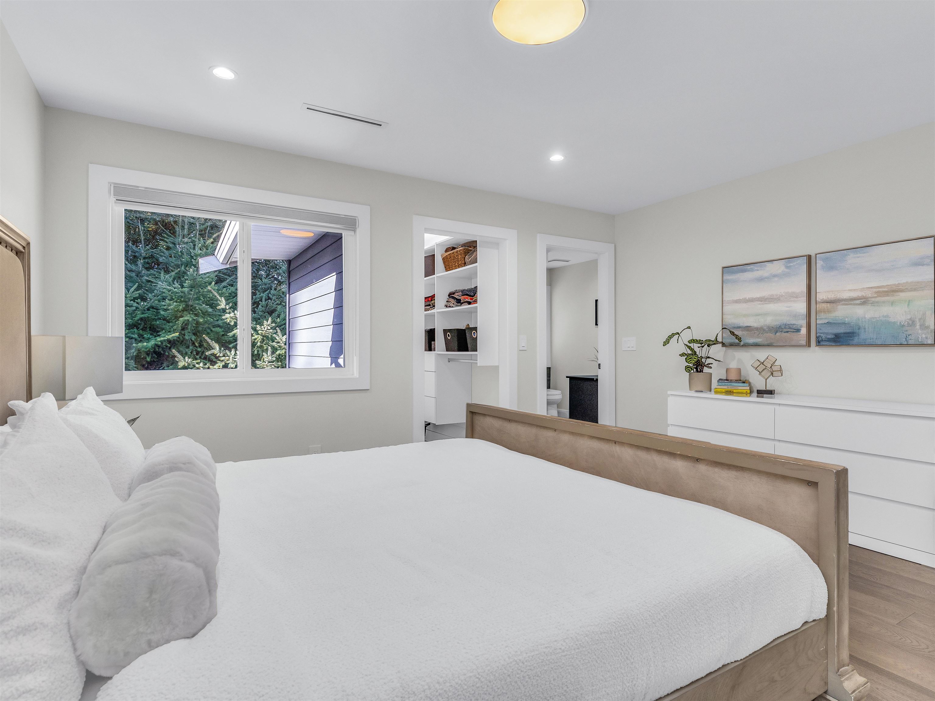 Listing image of 1507 KILMER PLACE