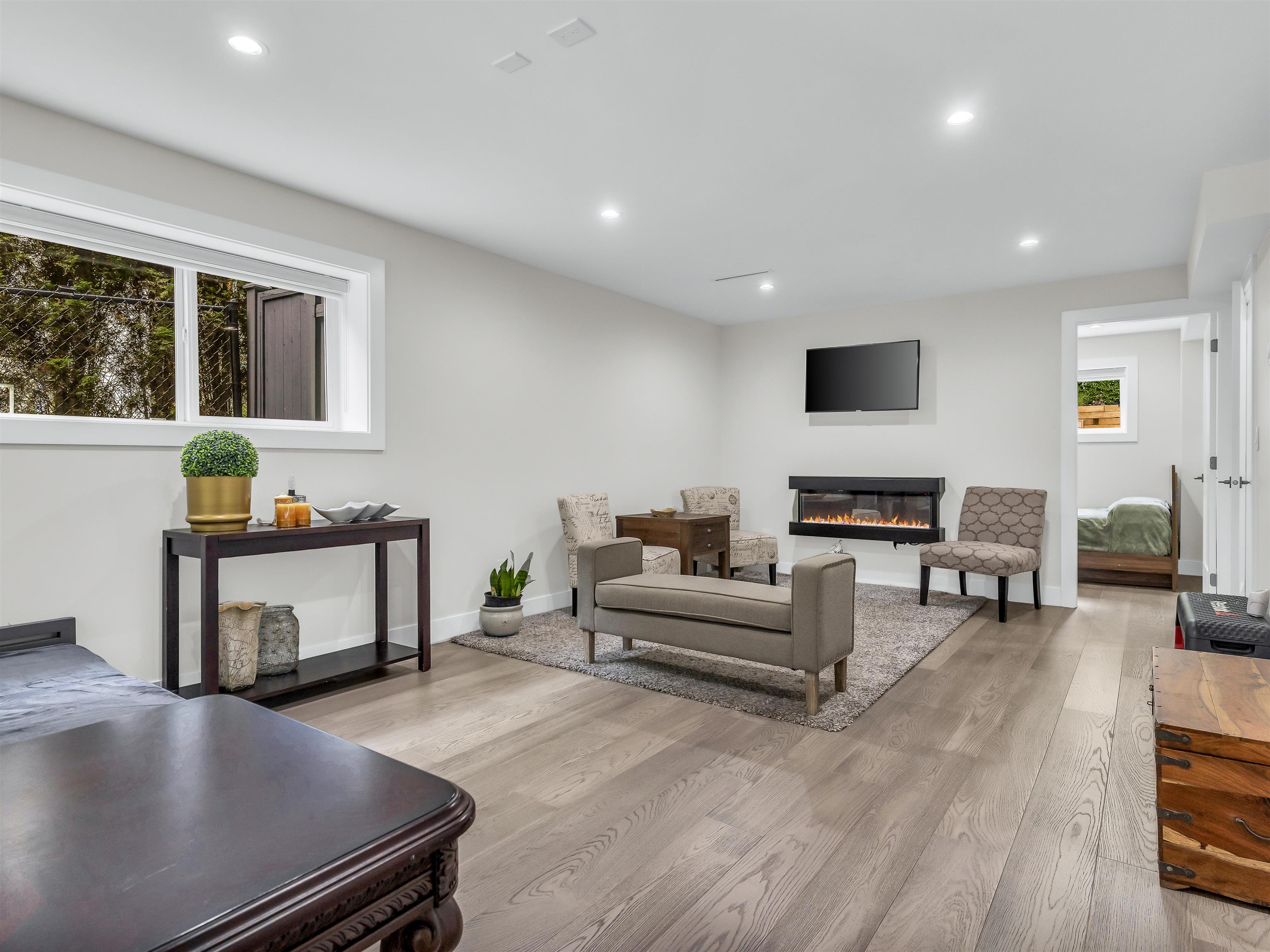 Listing image of 1507 KILMER PLACE