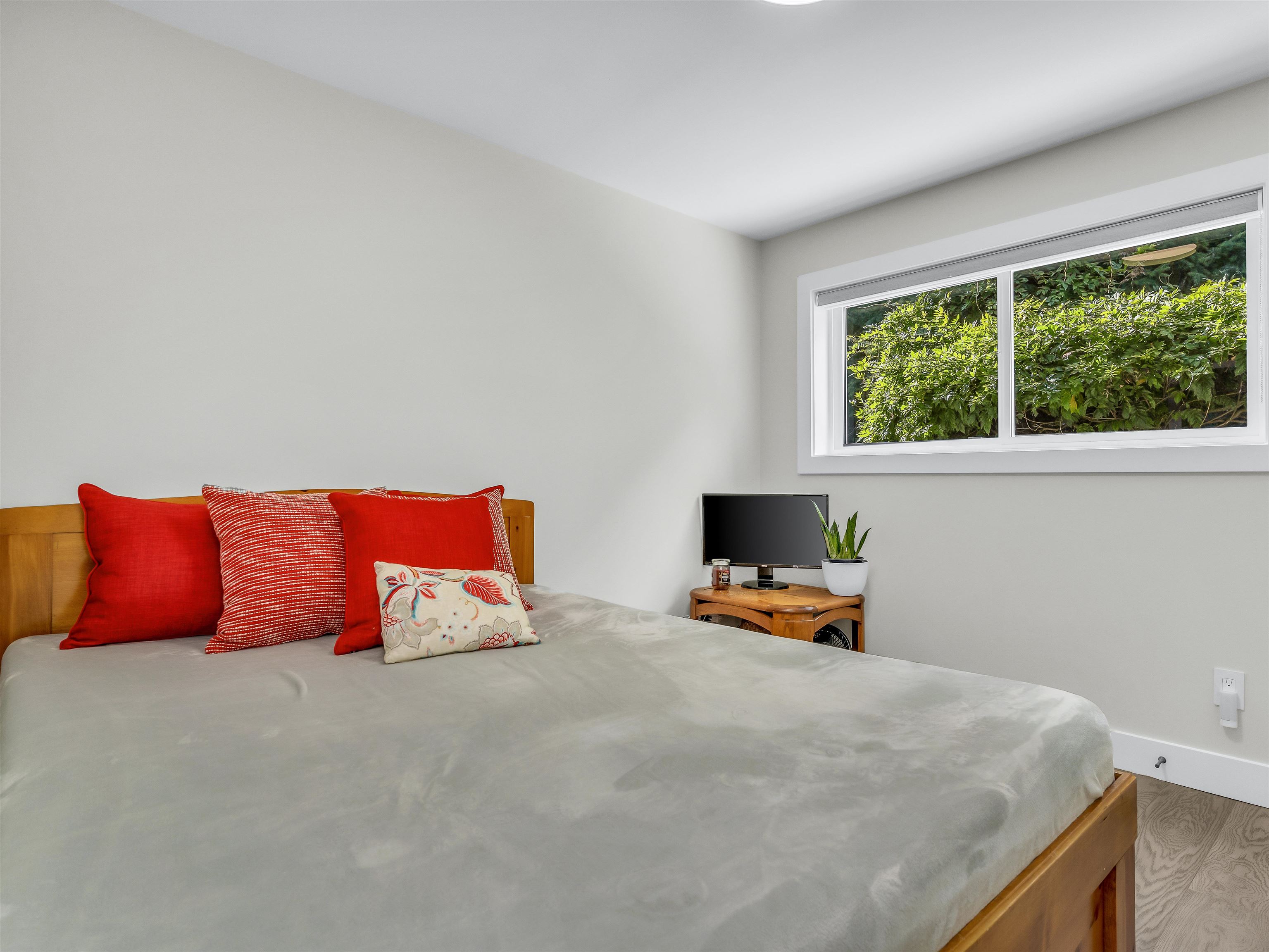 Listing image of 1507 KILMER PLACE