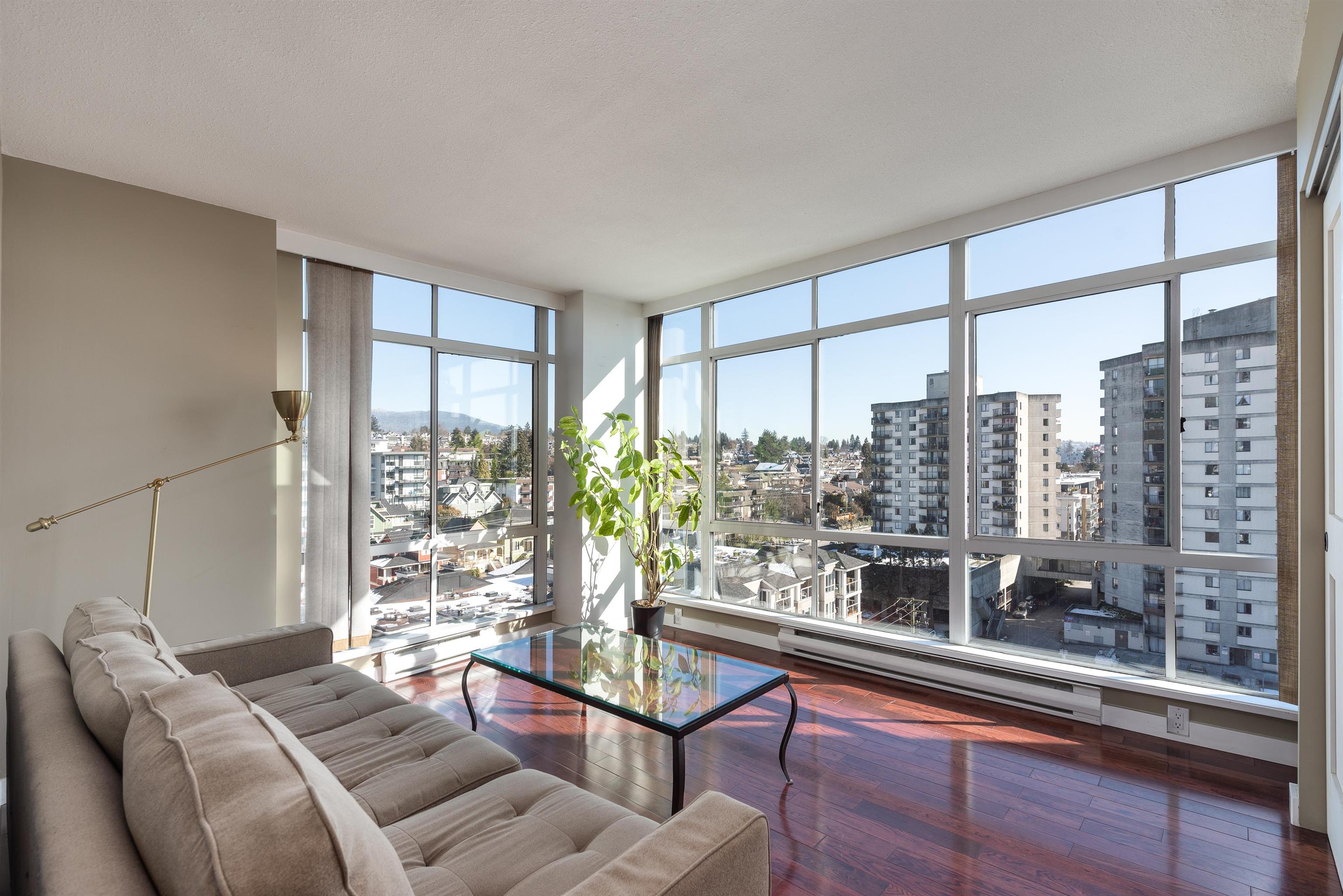 Listing image of 1202 130 E 2ND STREET
