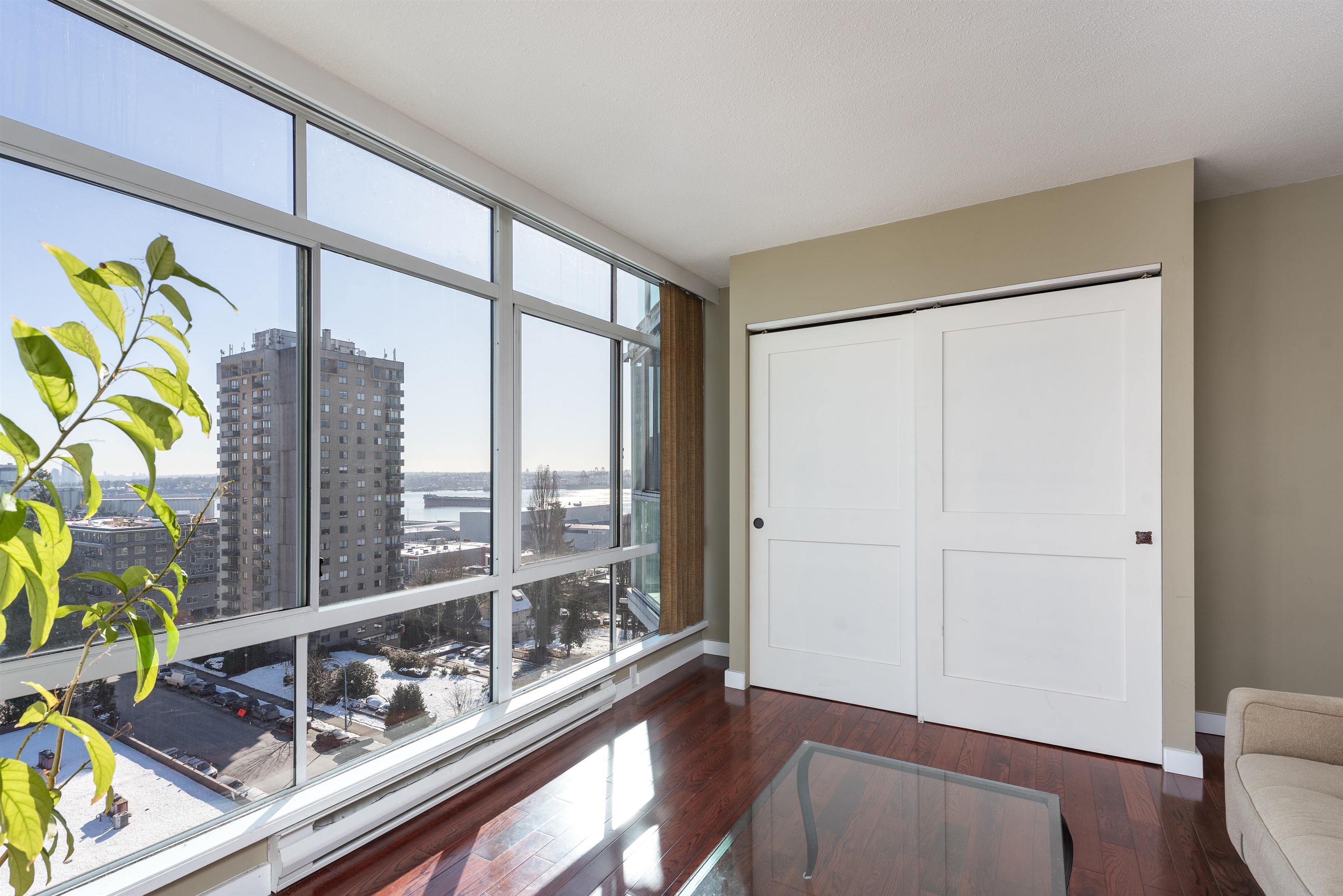 Listing image of 1202 130 E 2ND STREET