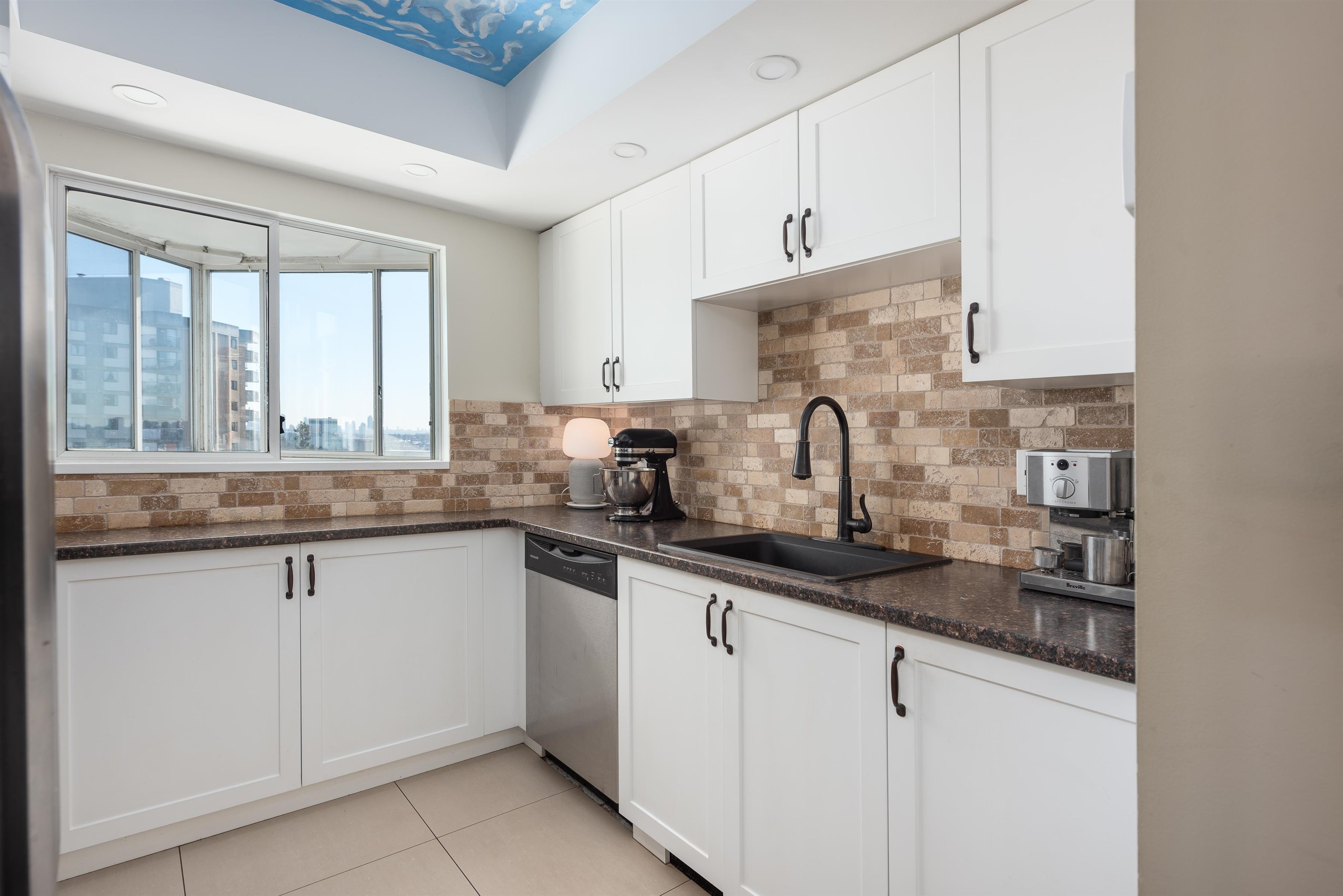 Listing image of 1202 130 E 2ND STREET