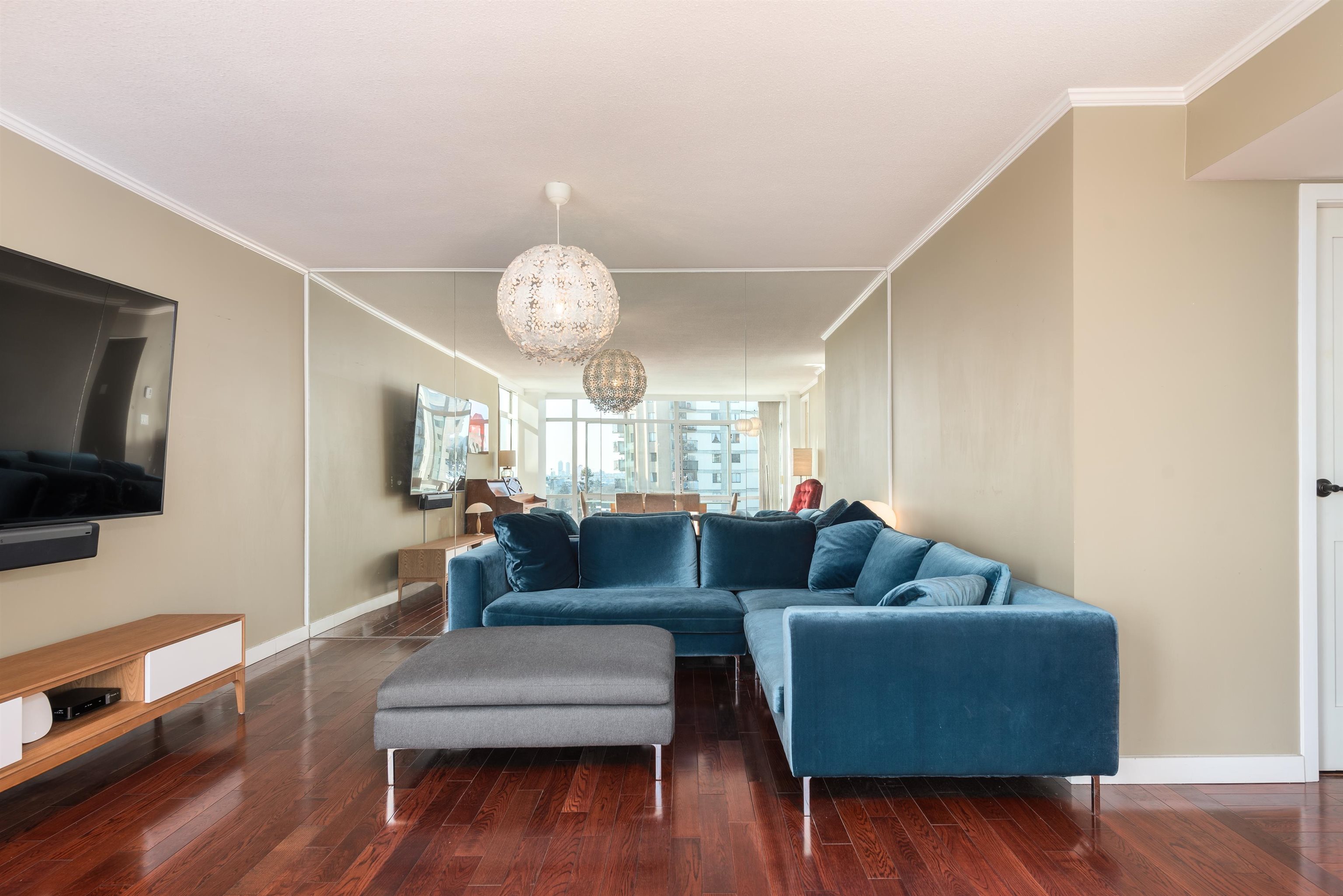 Listing image of 1202 130 E 2ND STREET