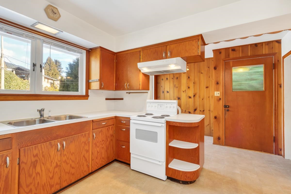 Listing image of 4386 ERWIN DRIVE