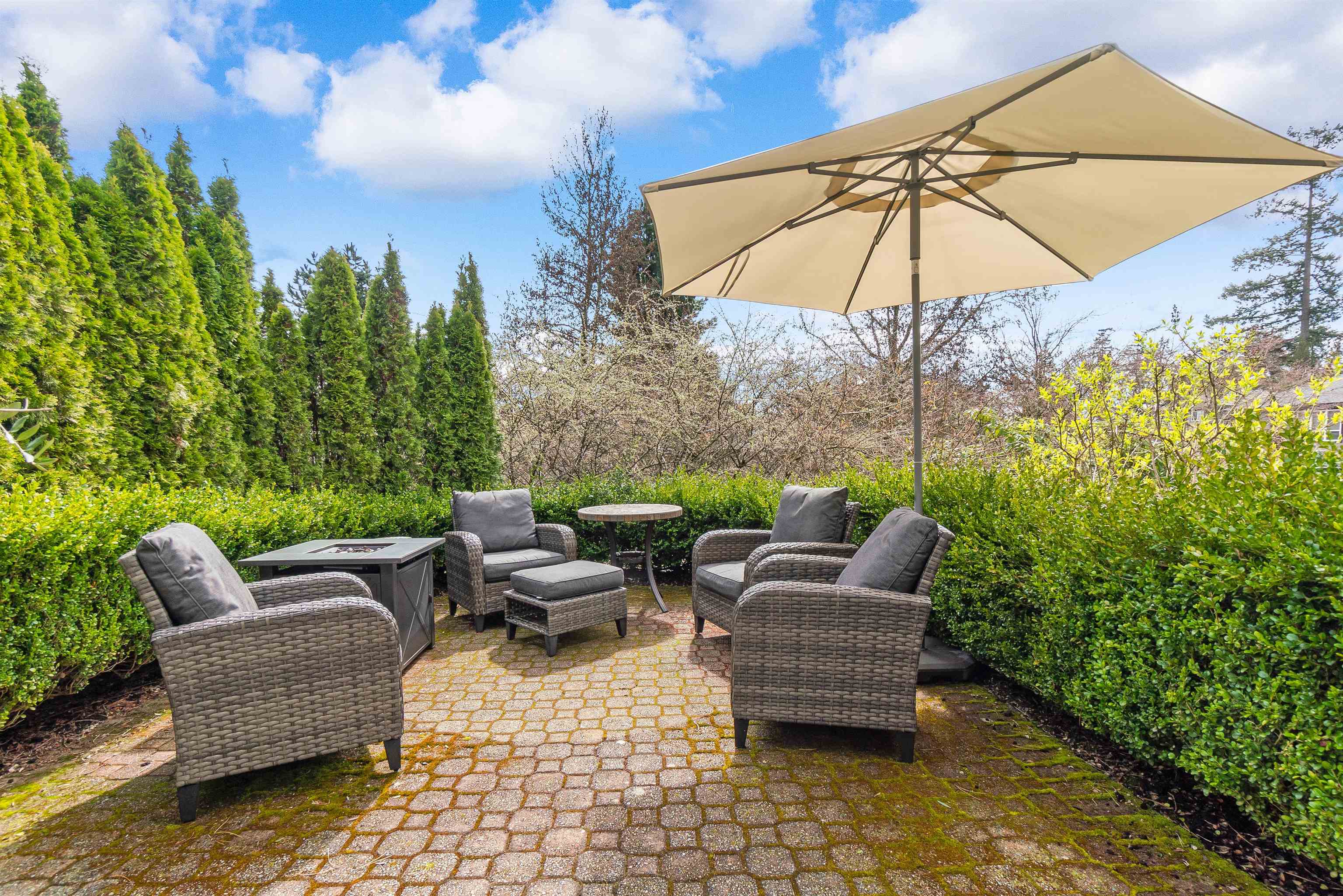 Listing image of 4817 MEADFEILD ROAD