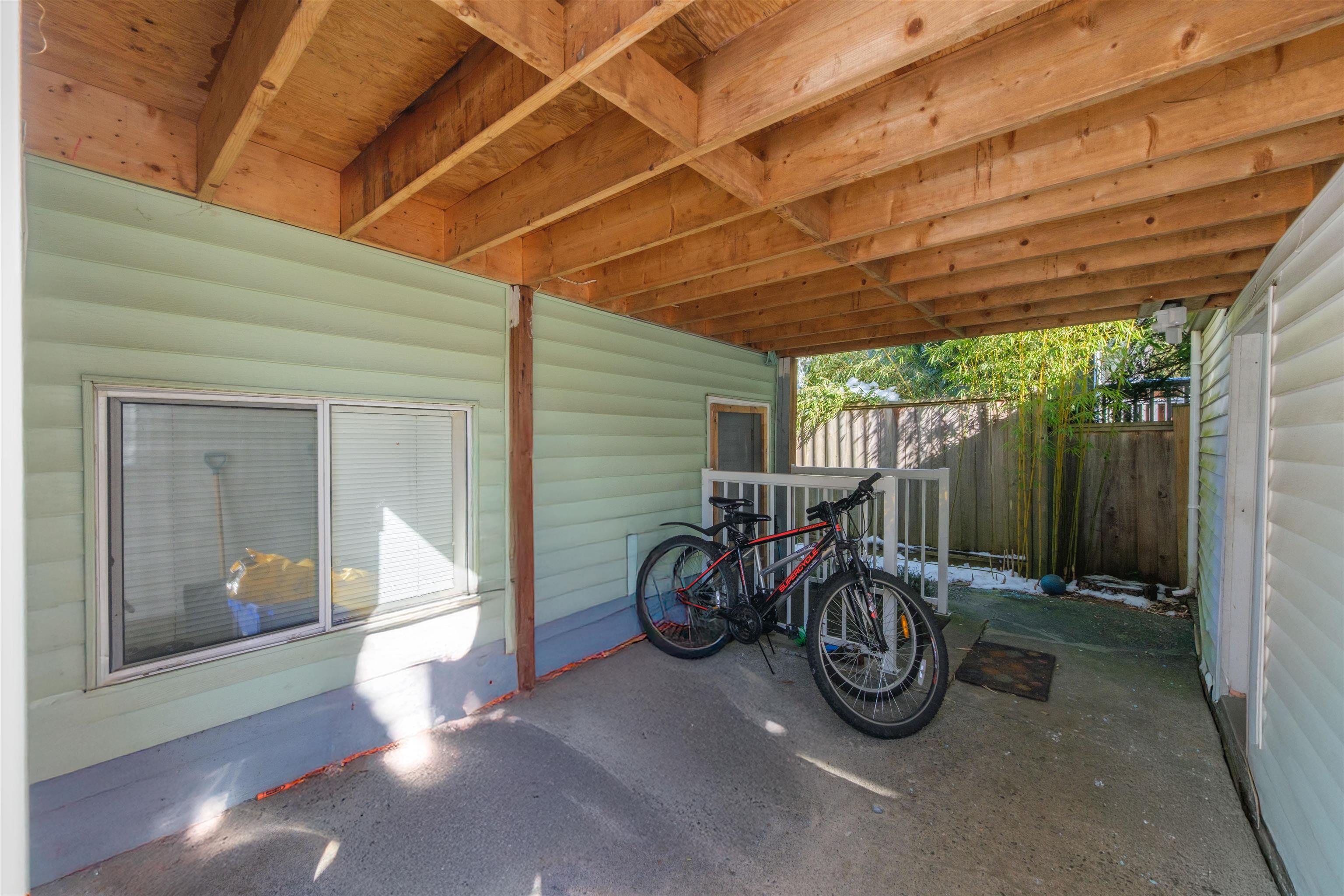 Listing image of 1059 CALVERHALL STREET