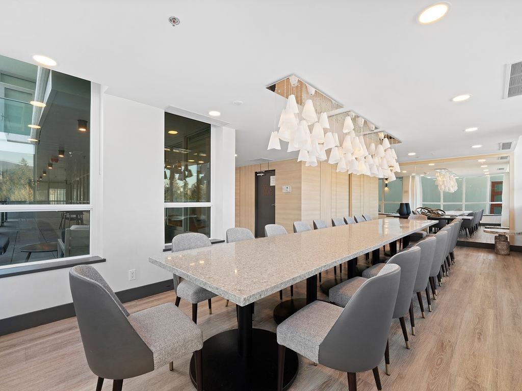 Listing image of 1302 1632 LIONS GATE LANE
