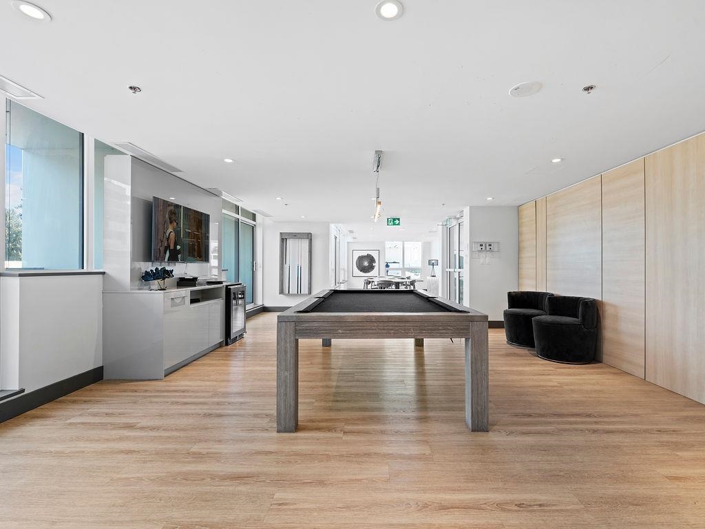 Listing image of 1302 1632 LIONS GATE LANE