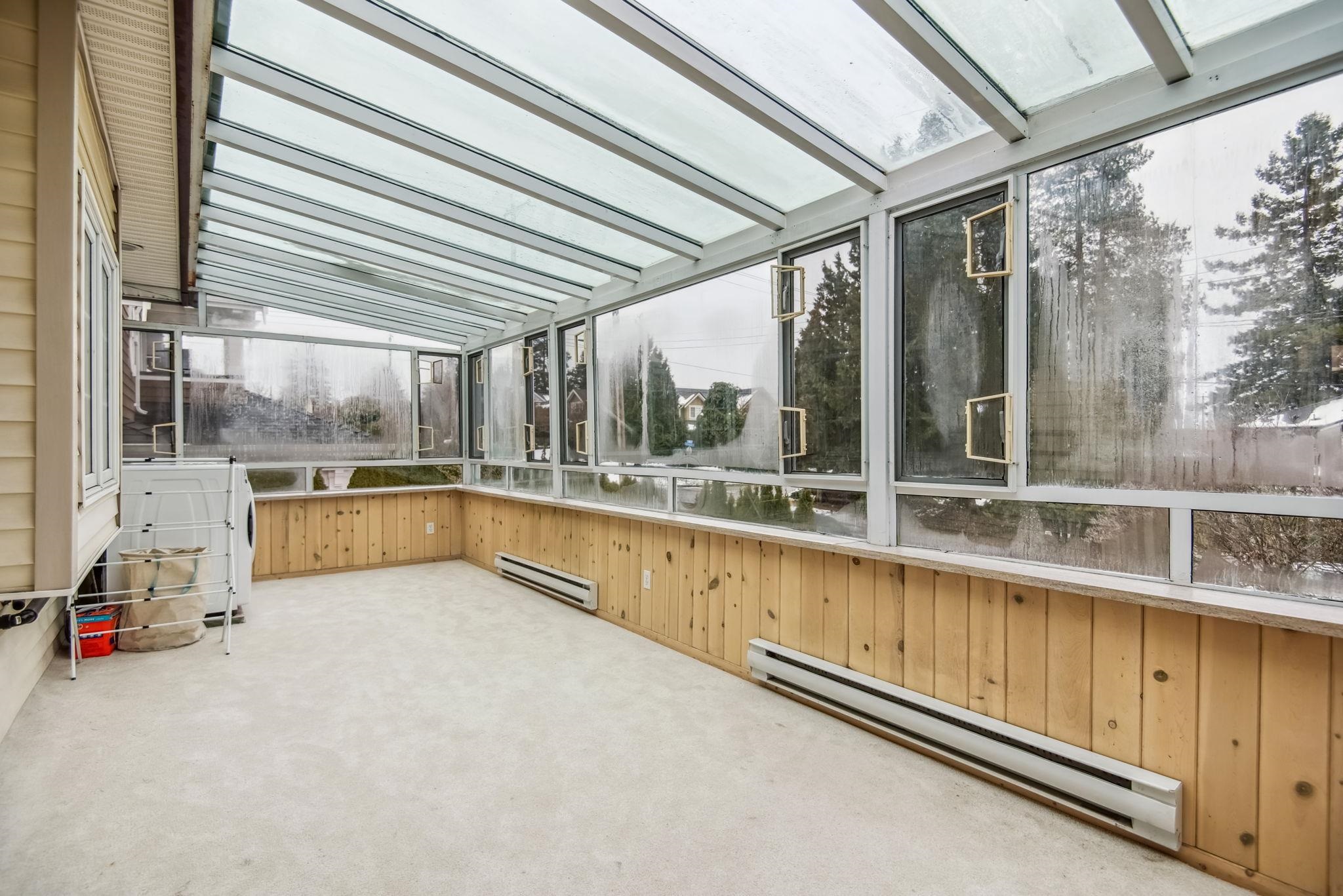 Listing image of 628 E 9TH STREET