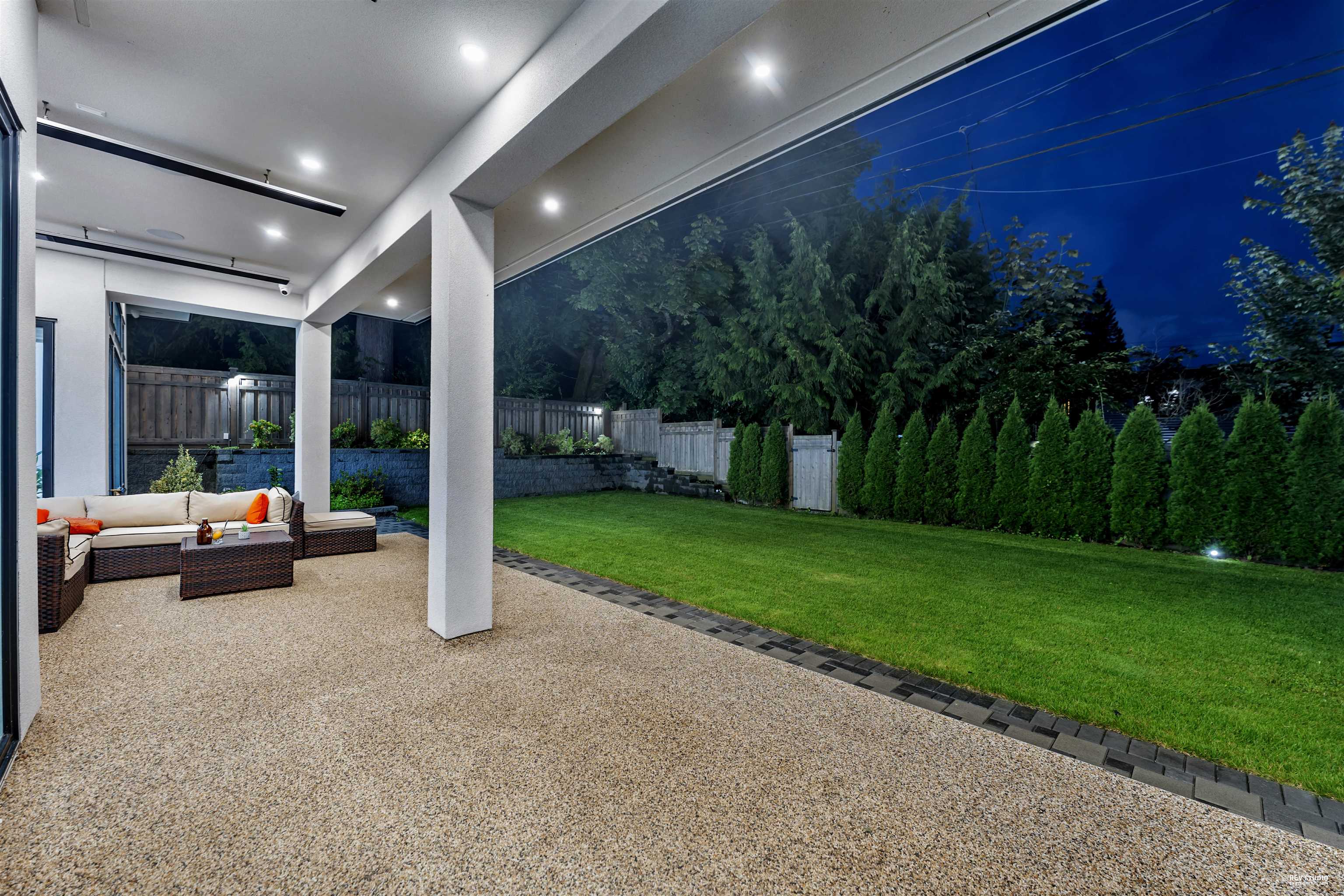 Listing image of 929 CANYON BOULEVARD