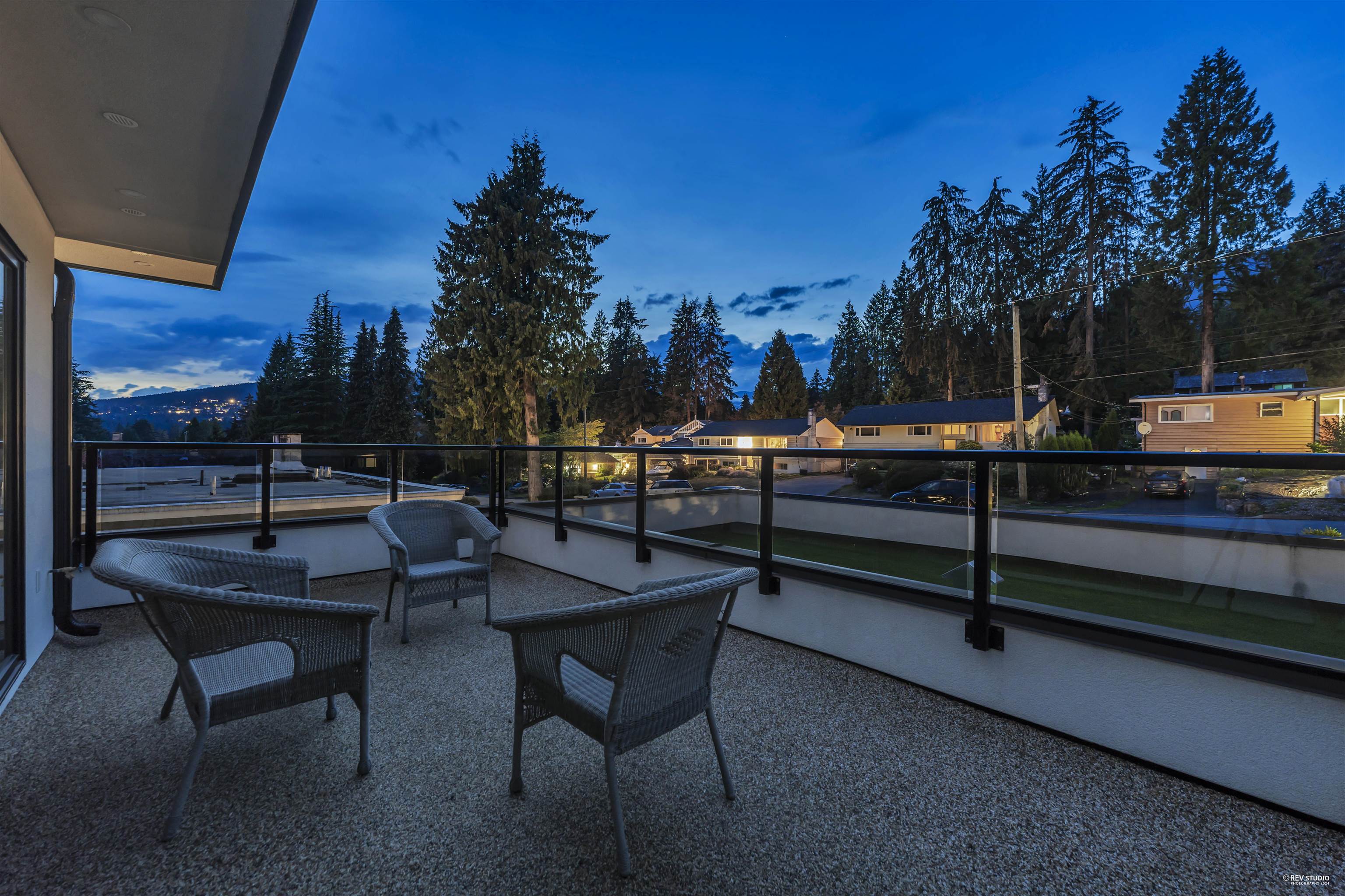 Listing image of 929 CANYON BOULEVARD