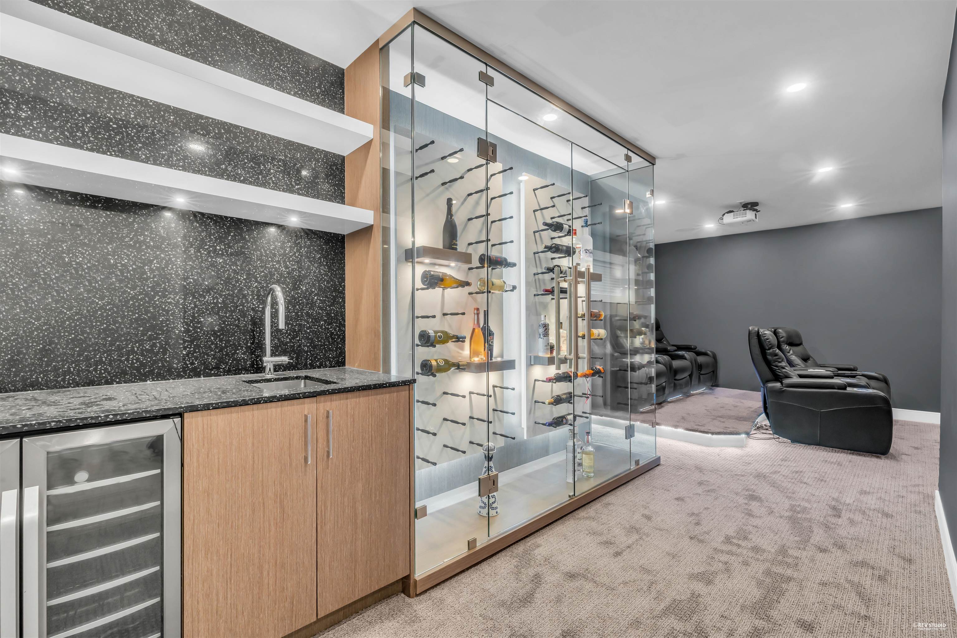 Listing image of 929 CANYON BOULEVARD