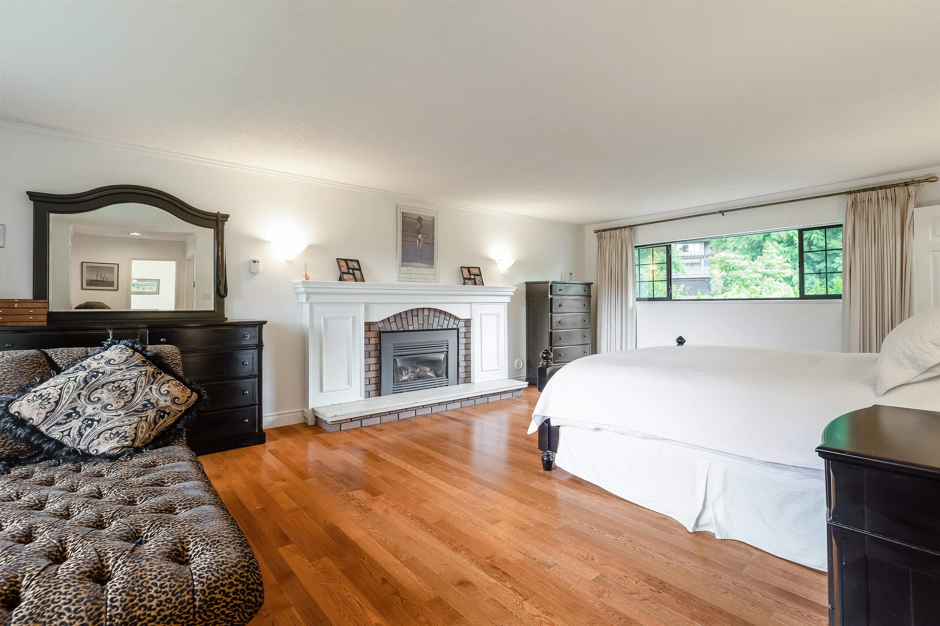 Listing image of 5704 WESTPORT ROAD