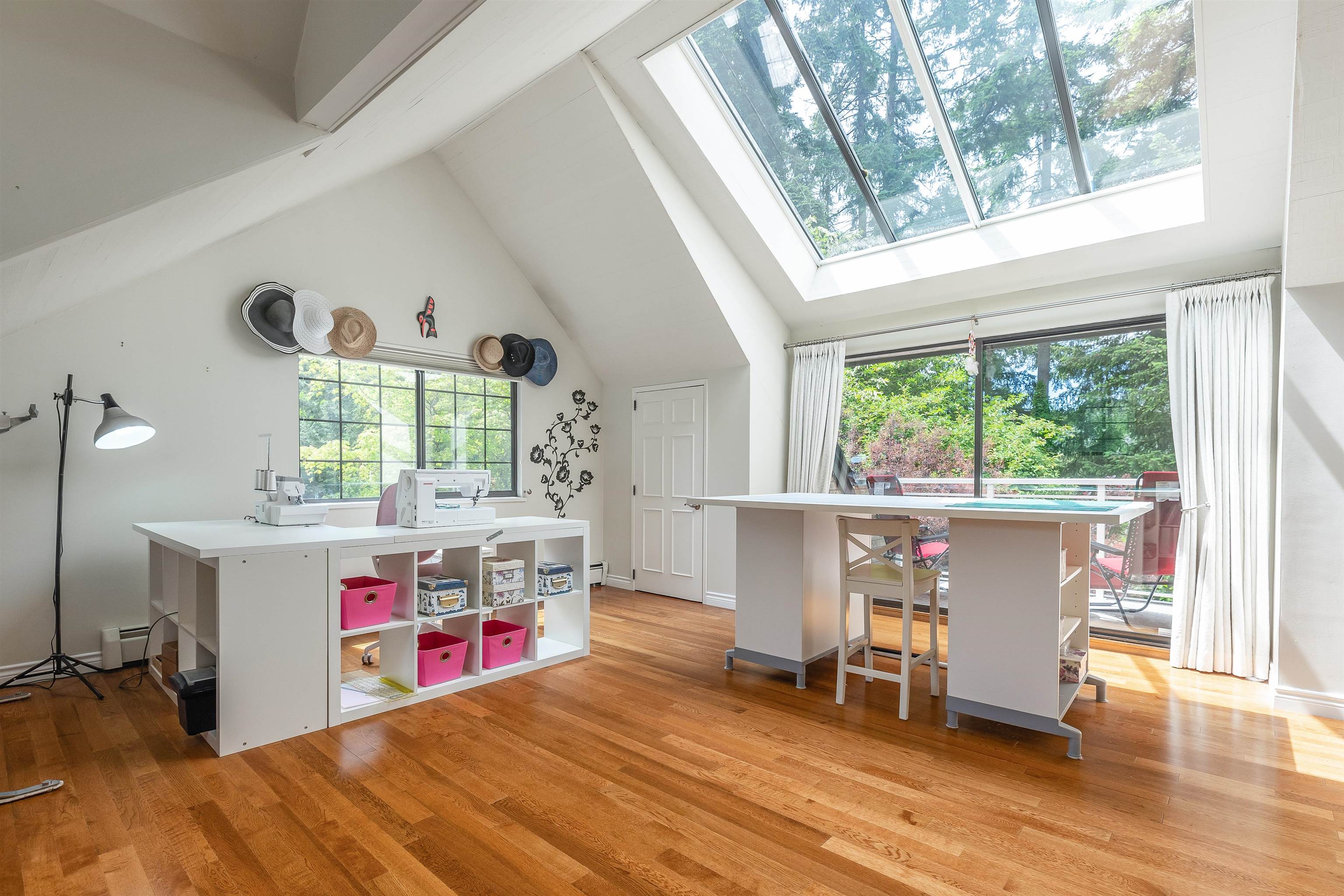 Listing image of 5704 WESTPORT ROAD