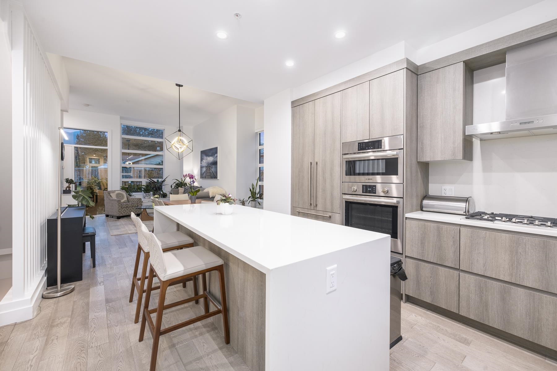 Listing image of 160 2060 CURLING ROAD