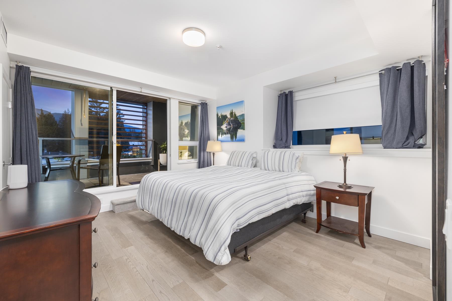 Listing image of 160 2060 CURLING ROAD