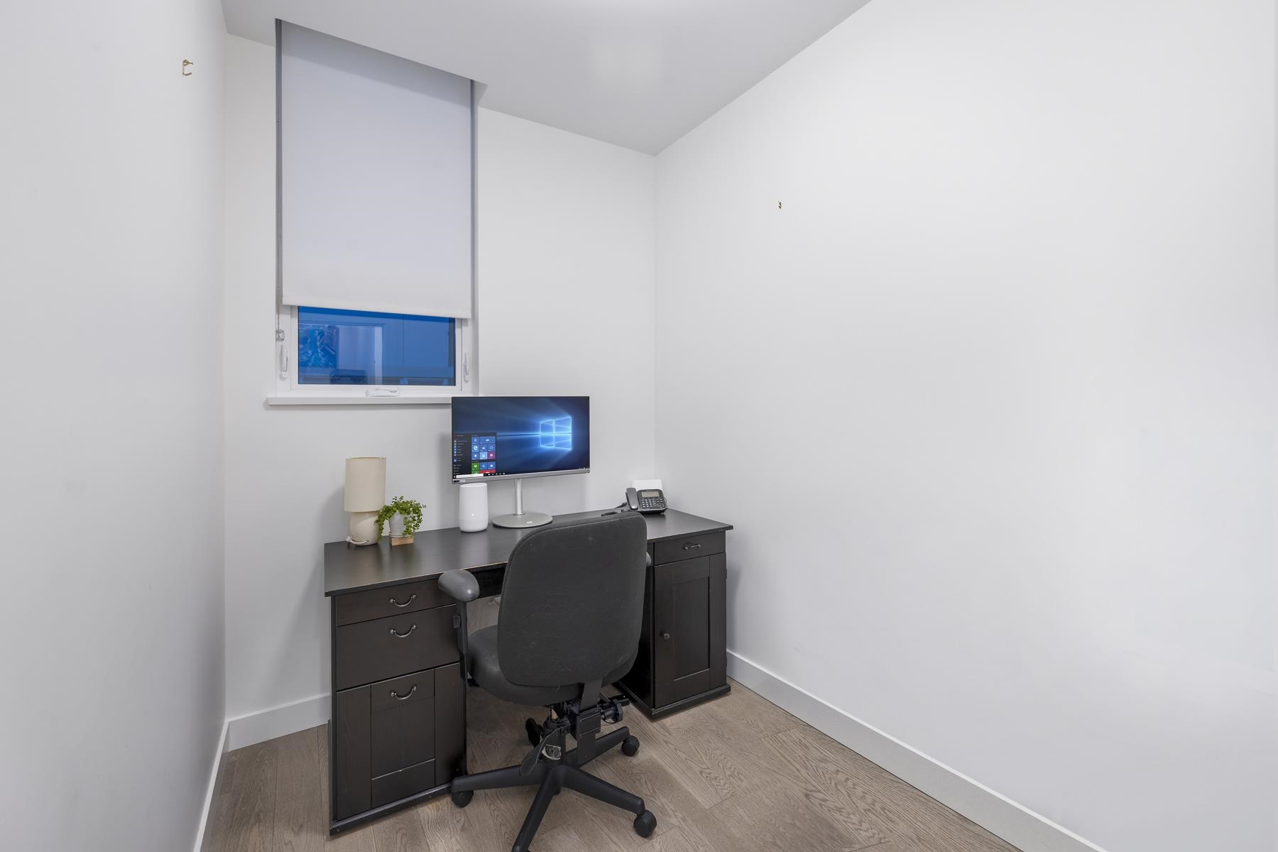 Listing image of 160 2060 CURLING ROAD