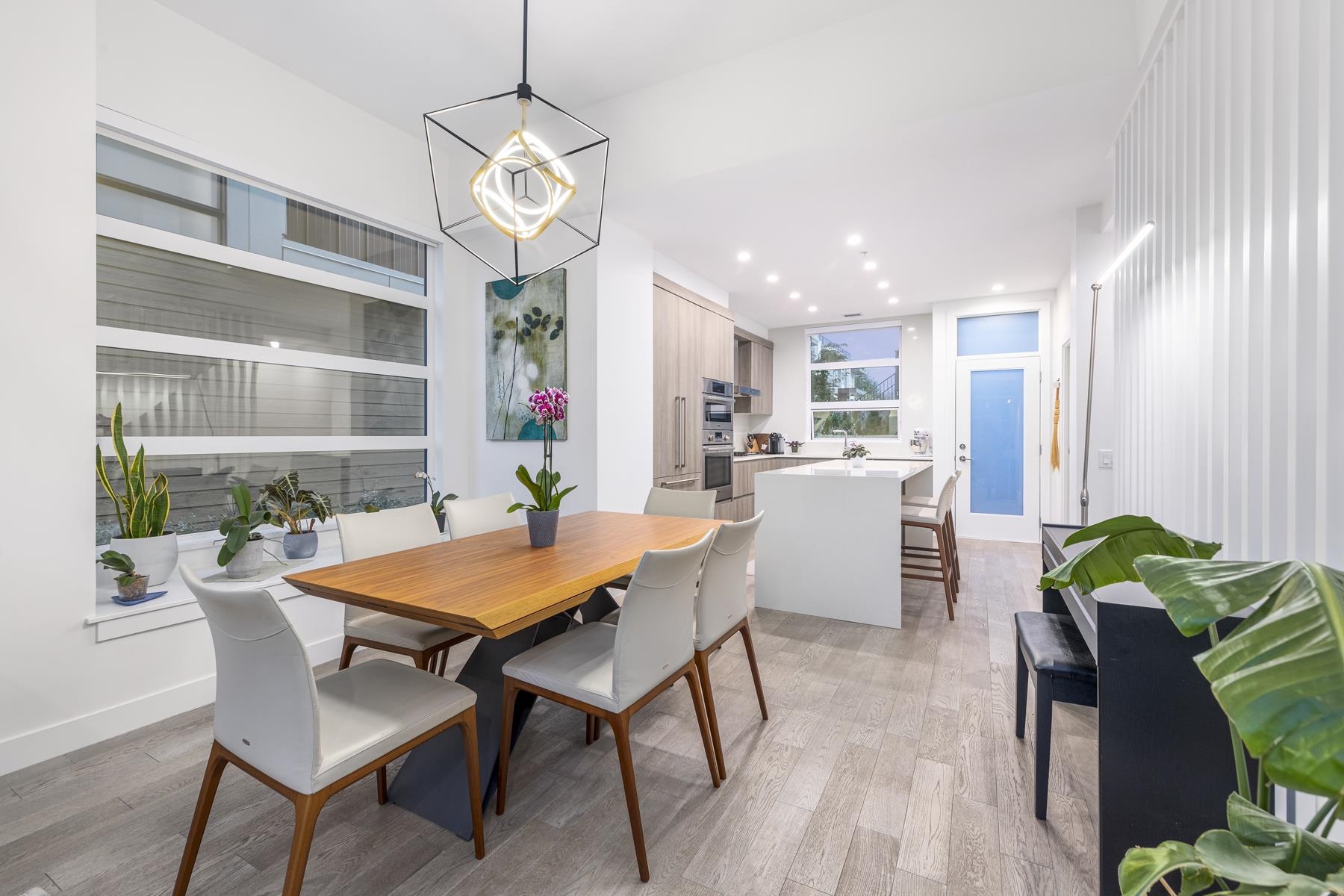 Listing image of 160 2060 CURLING ROAD