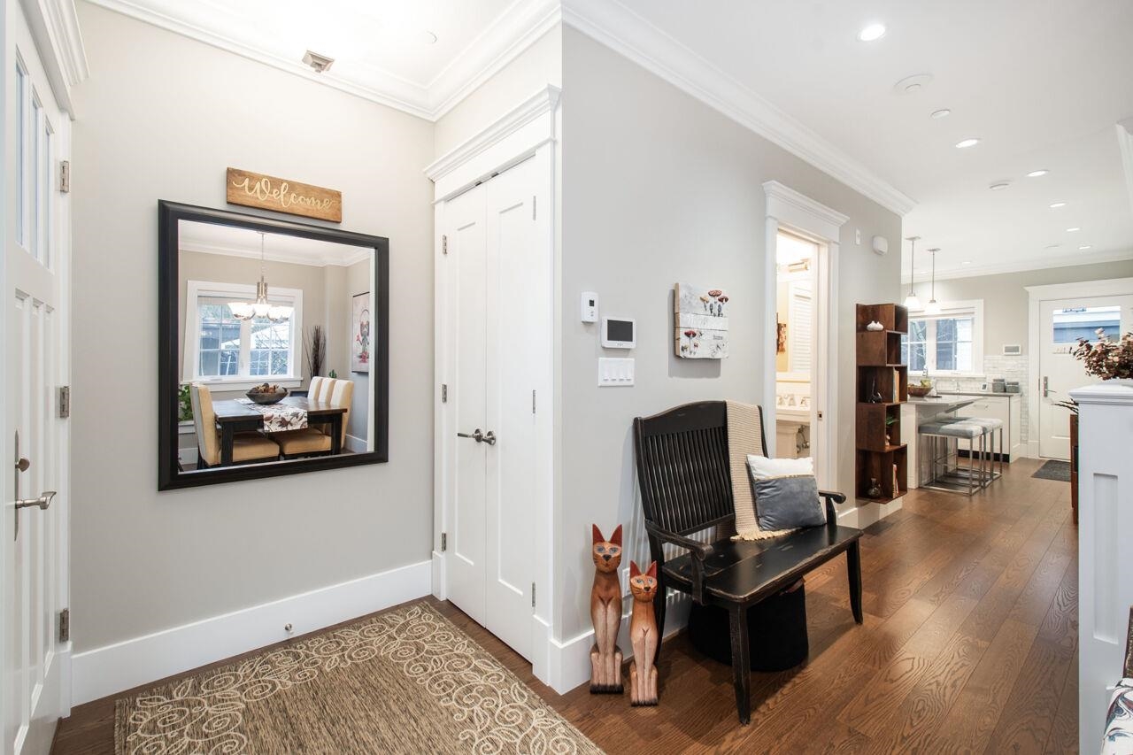 Listing image of 1421 GORDON AVENUE