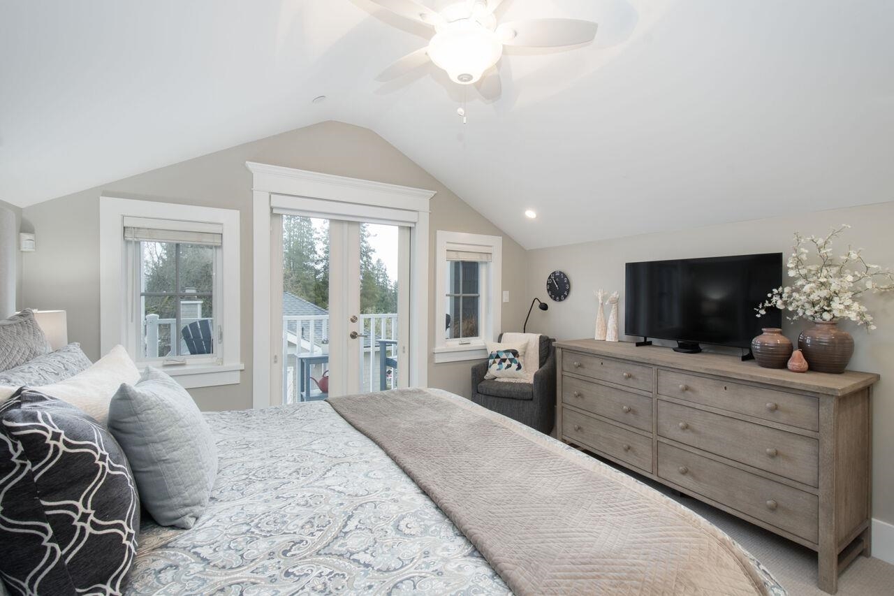 Listing image of 1421 GORDON AVENUE
