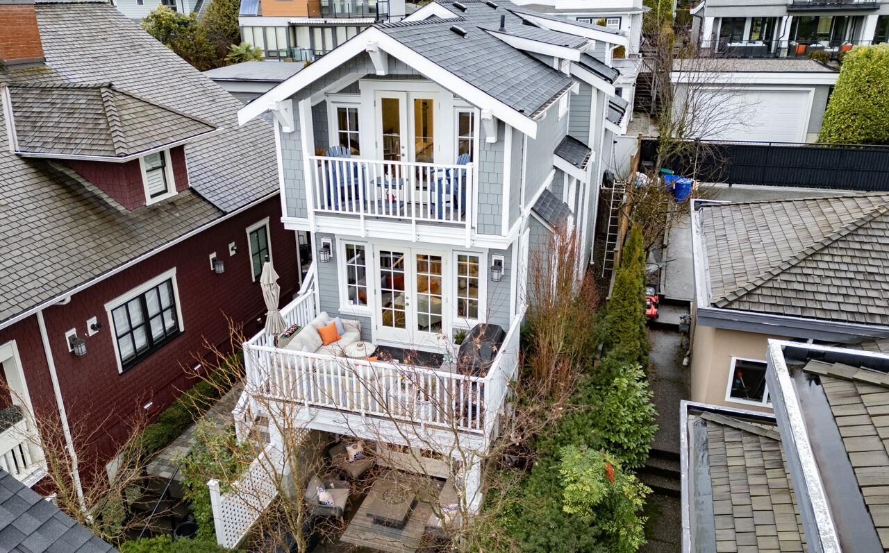Listing image of 1421 GORDON AVENUE