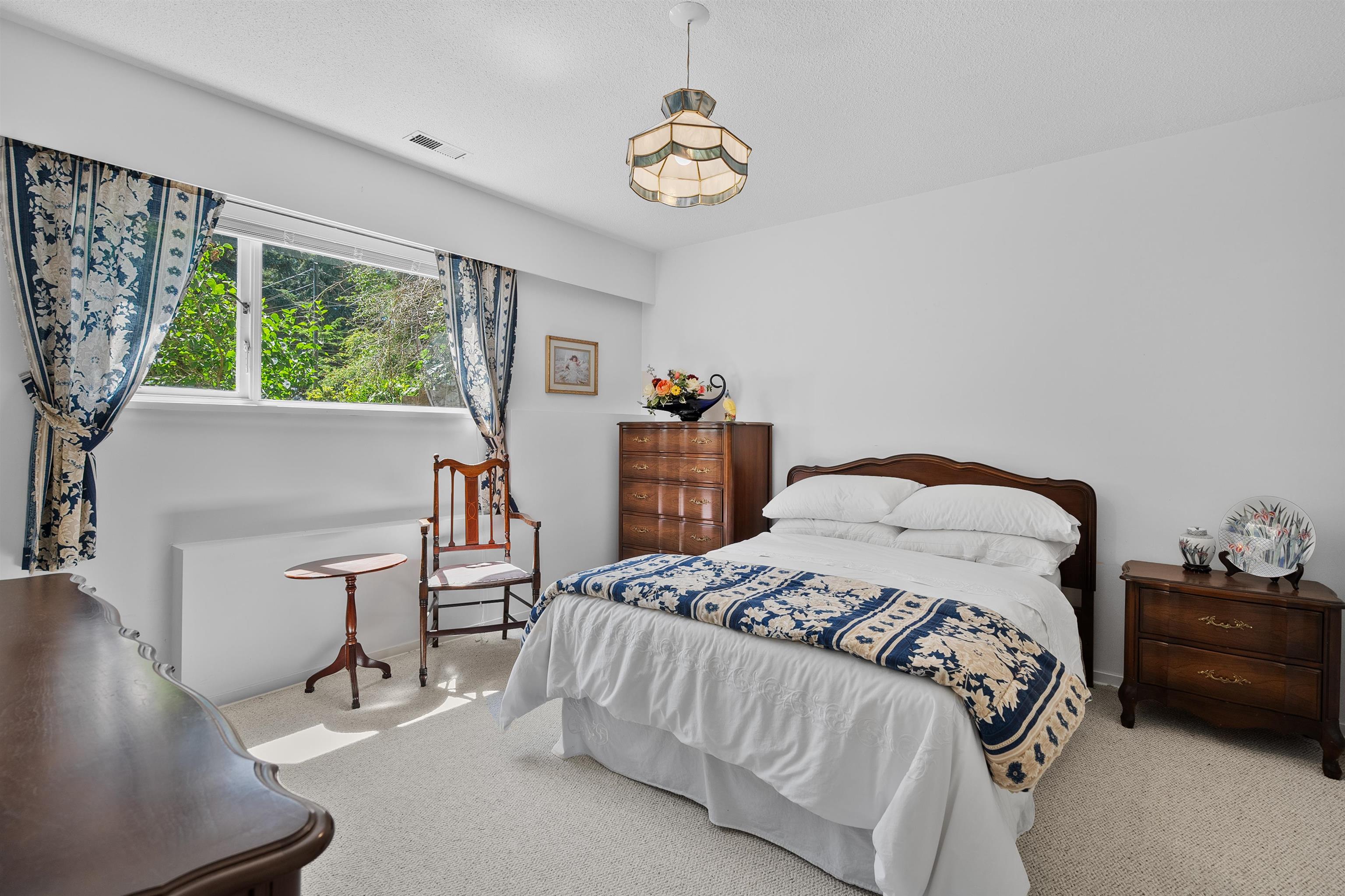 Listing image of 5749 CRANLEY DRIVE