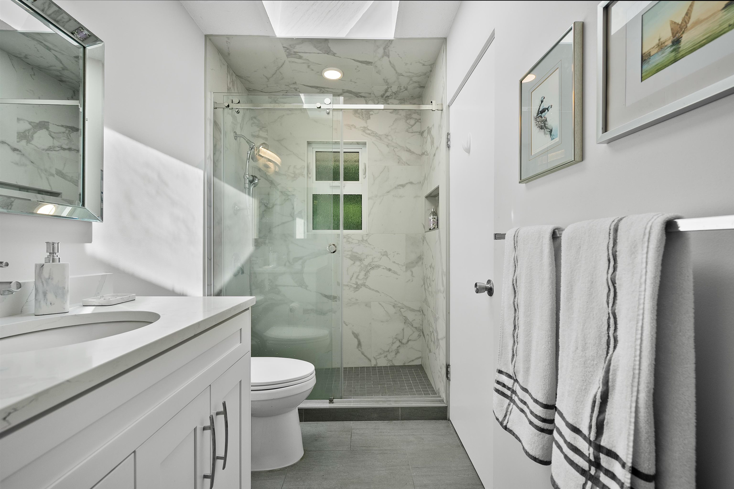 Listing image of 5749 CRANLEY DRIVE