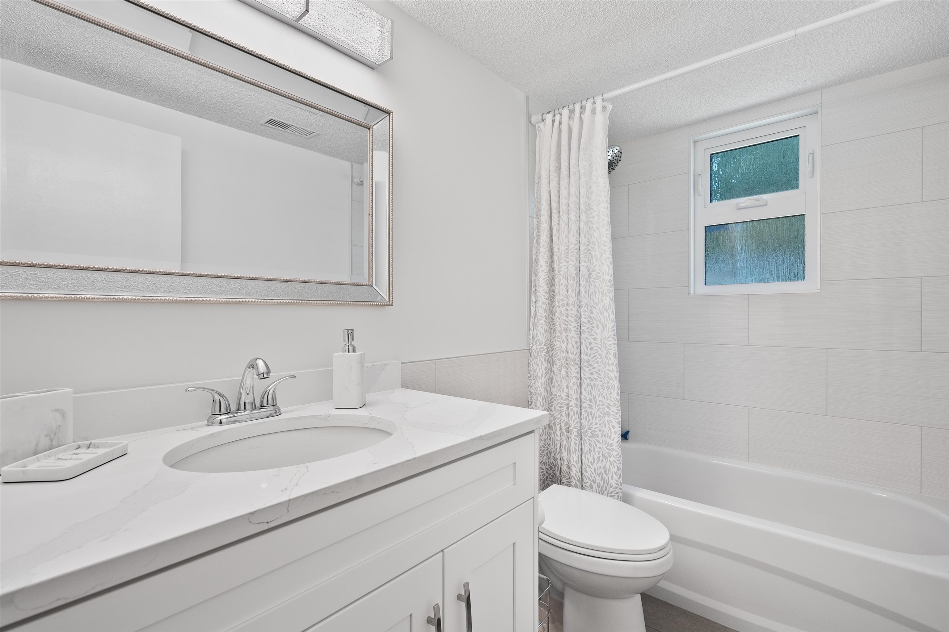 Listing image of 5749 CRANLEY DRIVE