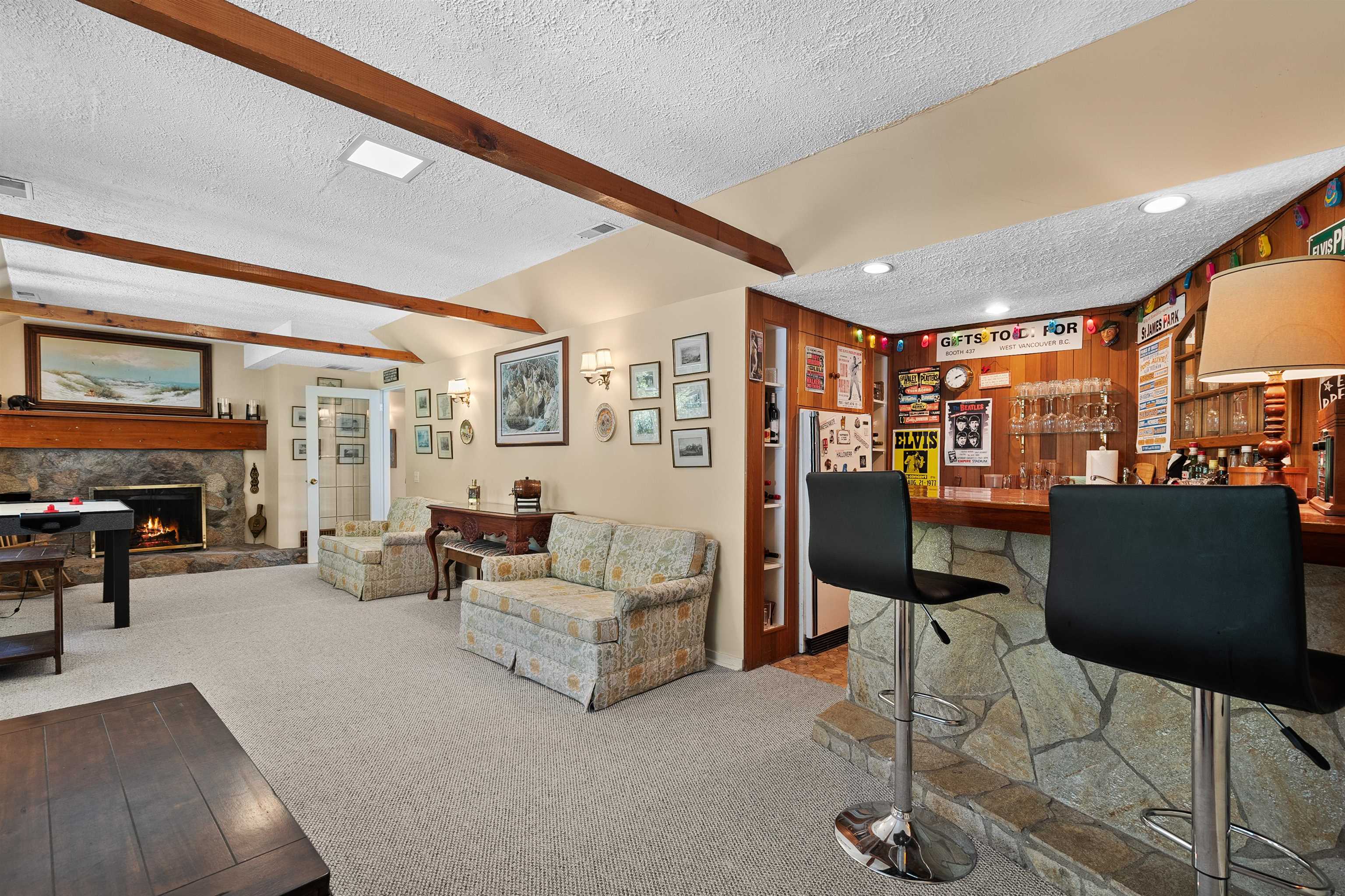 Listing image of 5749 CRANLEY DRIVE